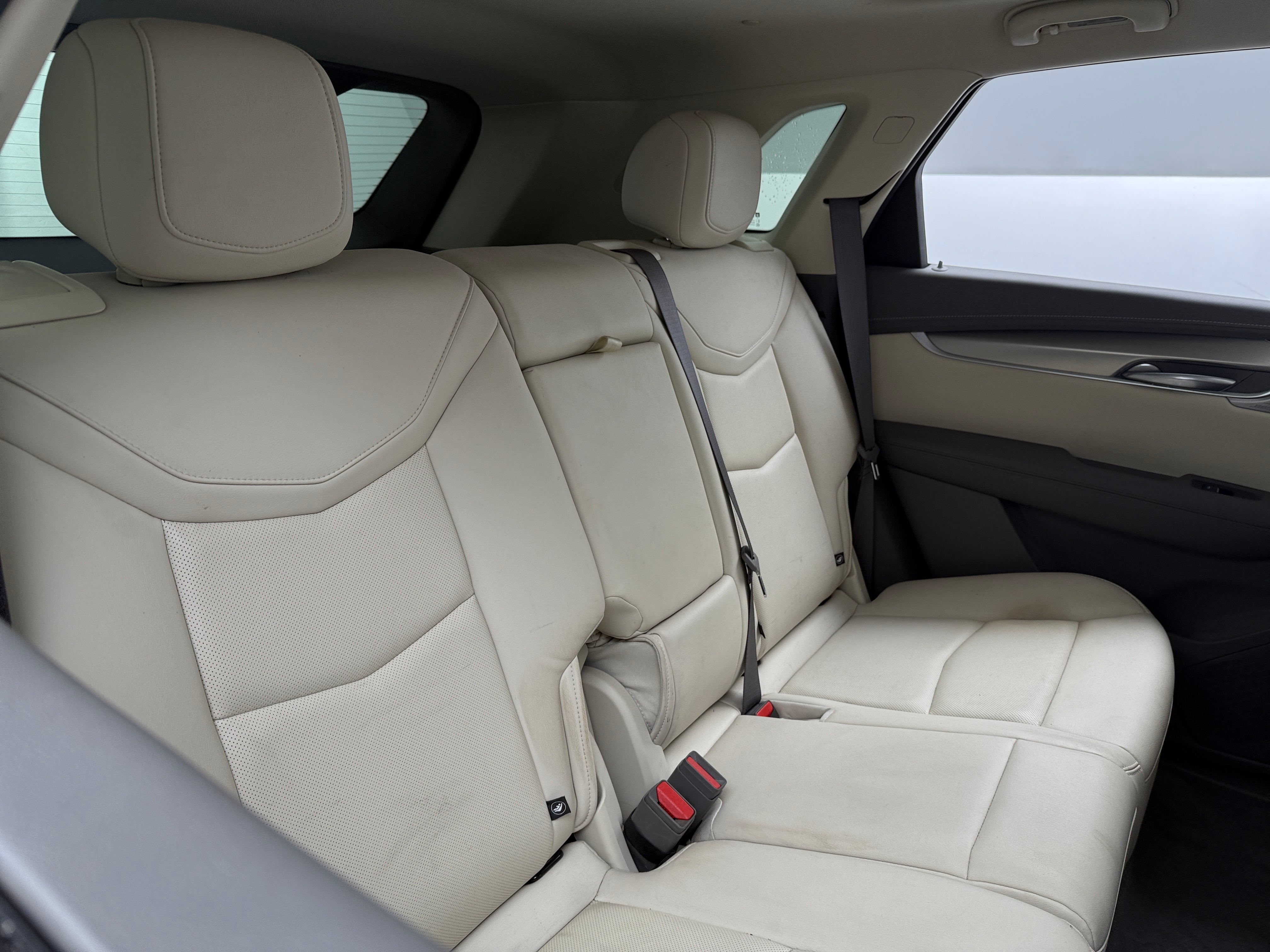 Thumbnail: 2022 Cadillac XT5 - 5