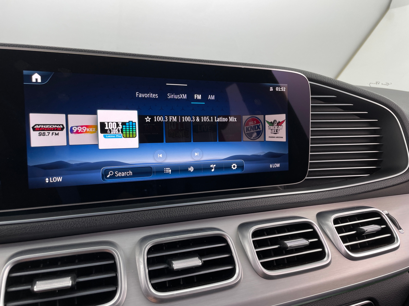 Thumbnail: 2024 Mercedes-Benz GLE - 3