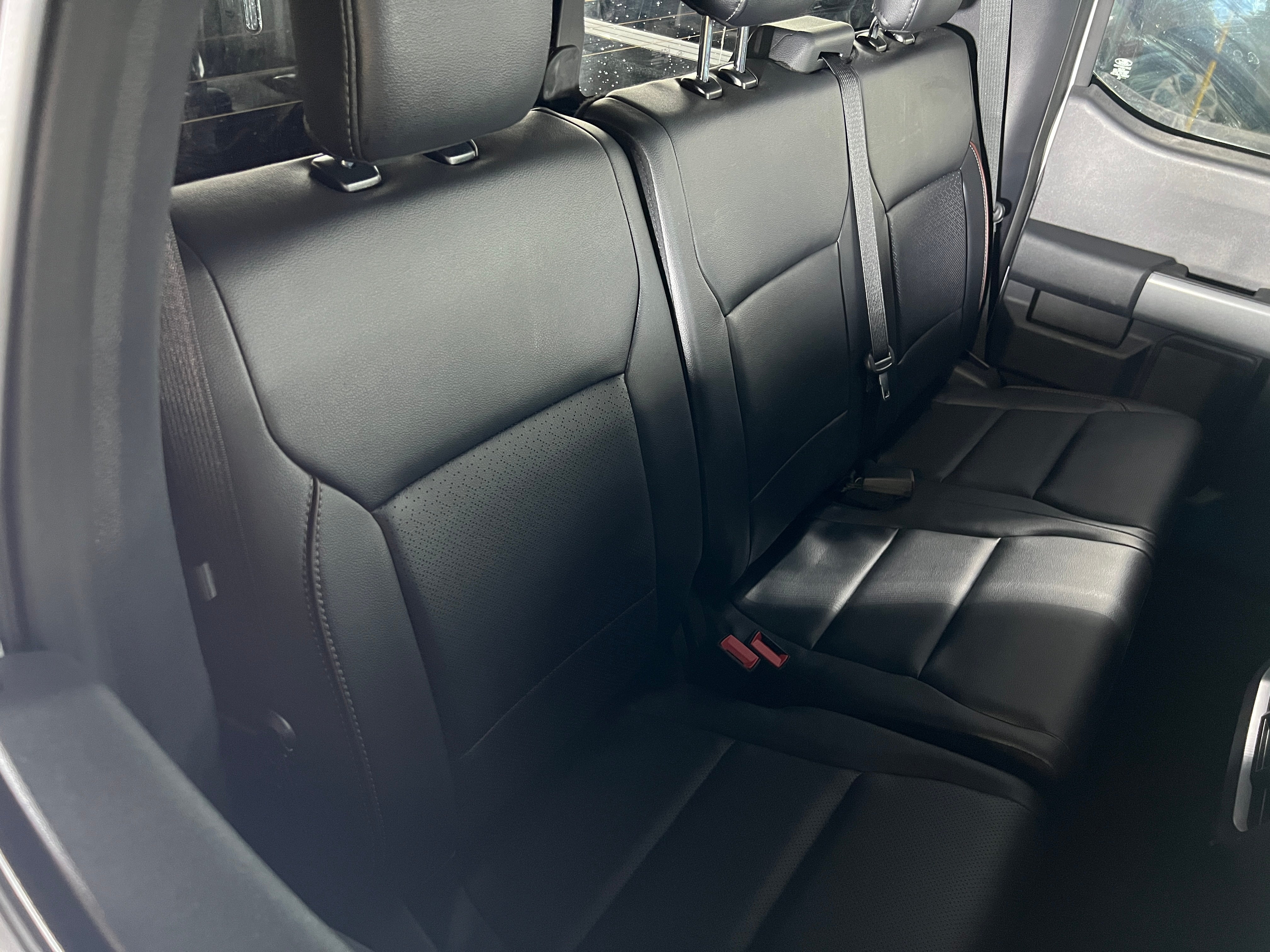 2024 Ford Econoline E-250 6