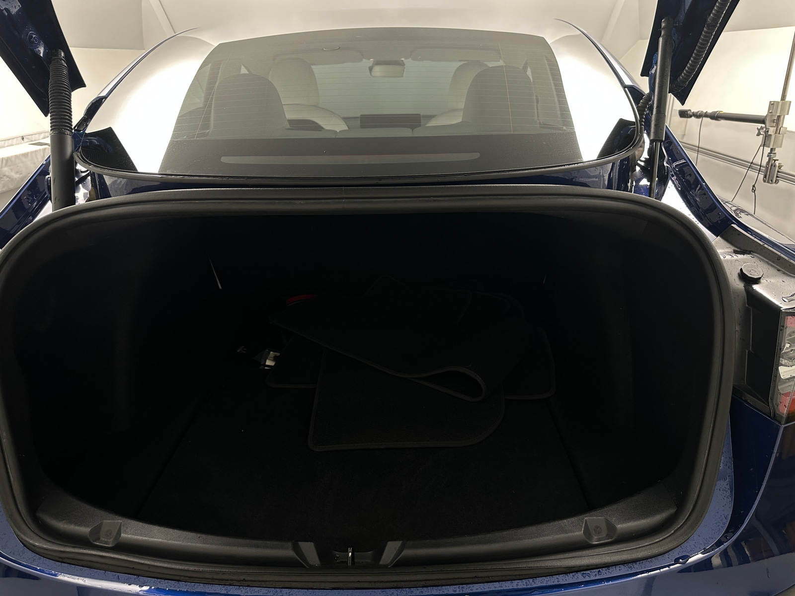 Thumbnail: 2022 Tesla Model 3 - 5