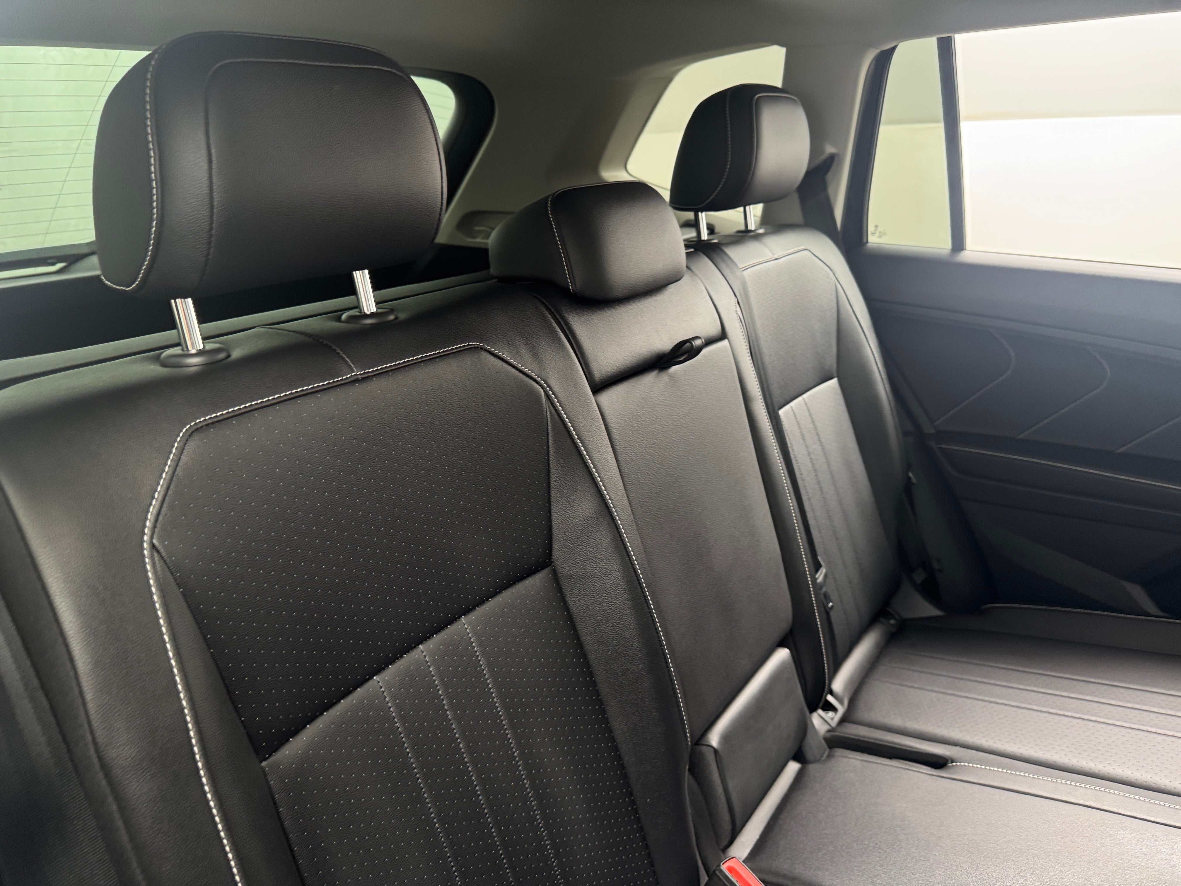 2022 Volkswagen Tiguan SE 5