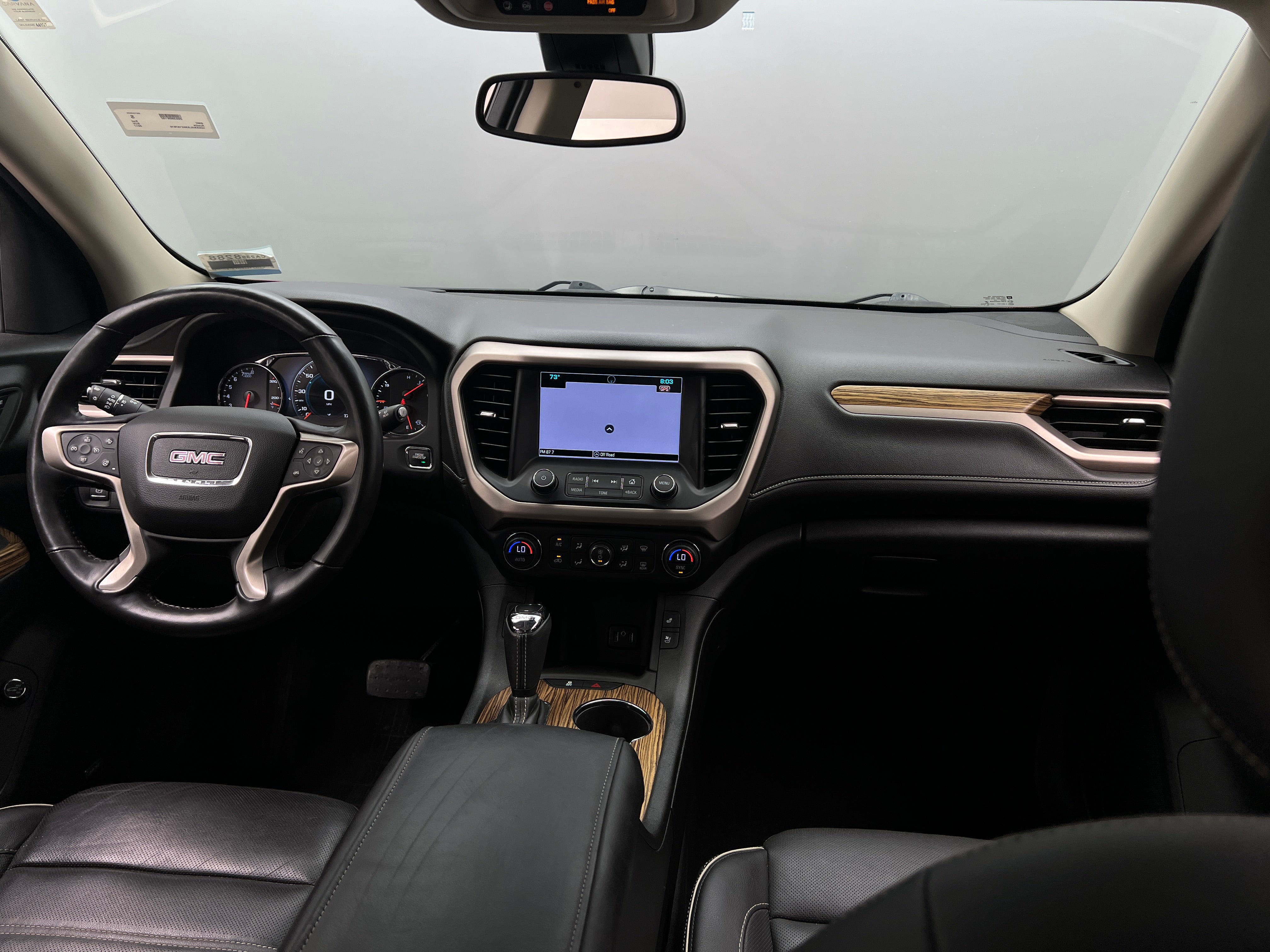 2017 GMC Acadia Denali 2