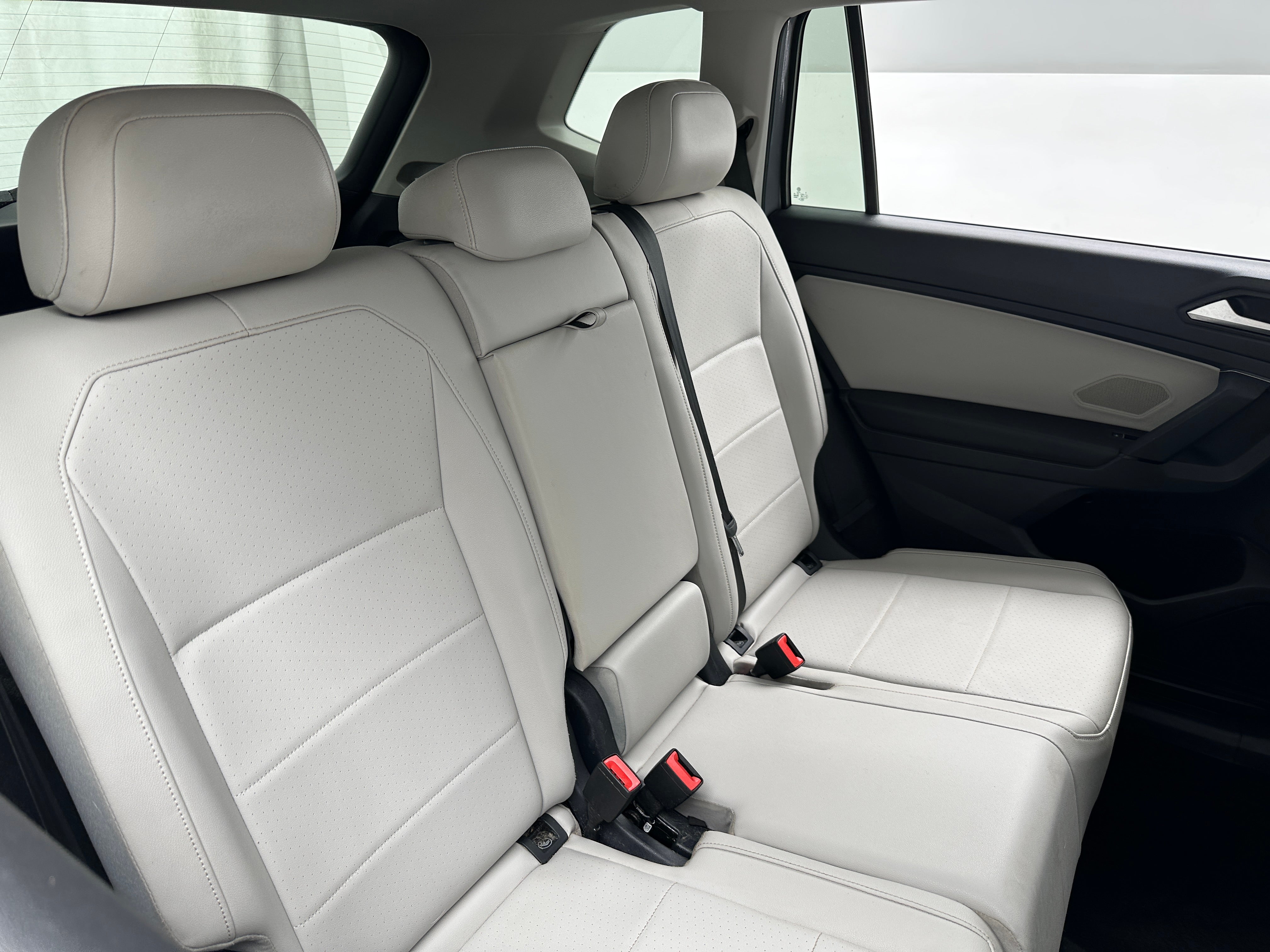 Thumbnail: 2019 Volkswagen Tiguan - 5
