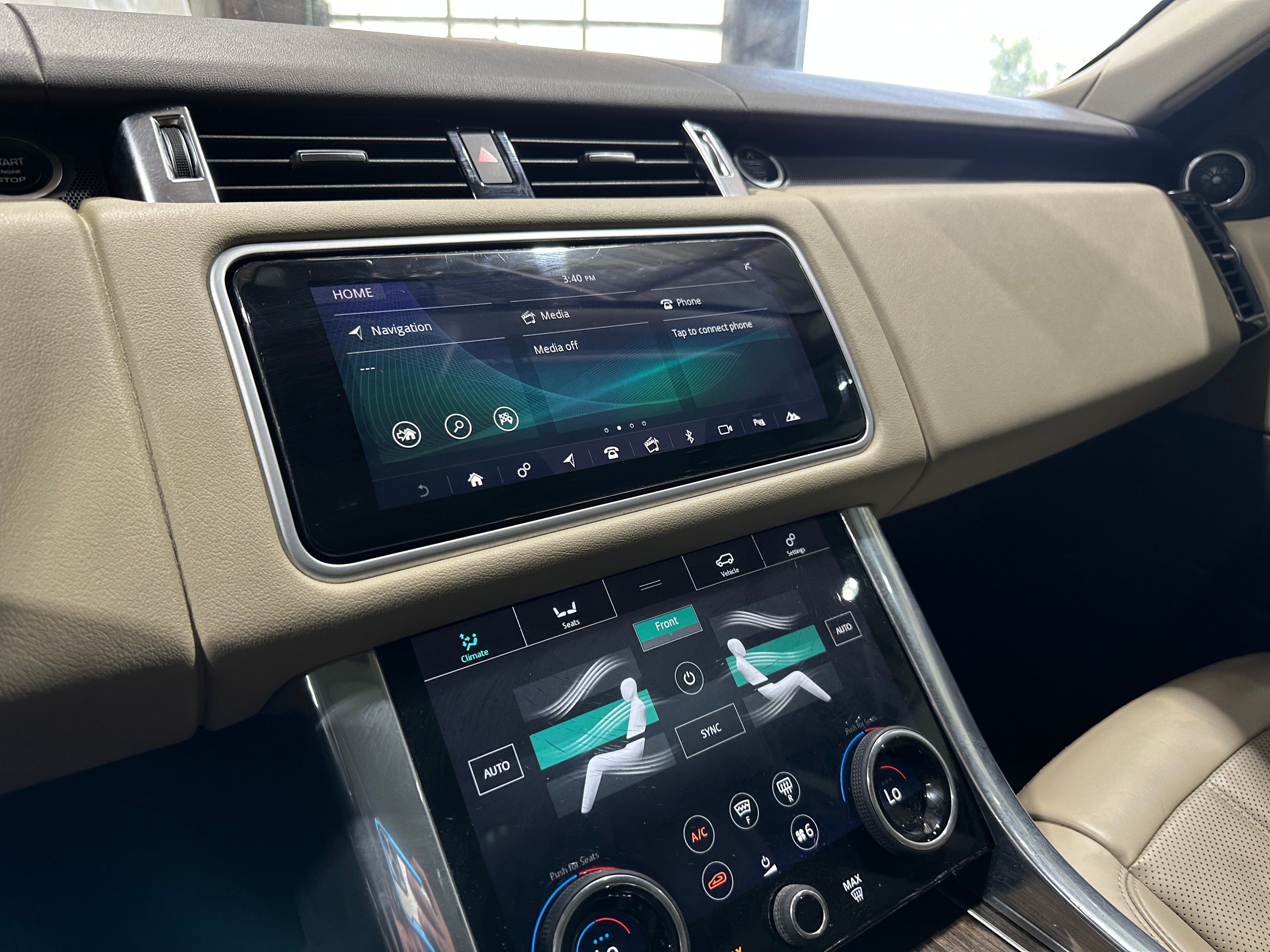 2018 Land Rover Range Rover Sport HSE 3