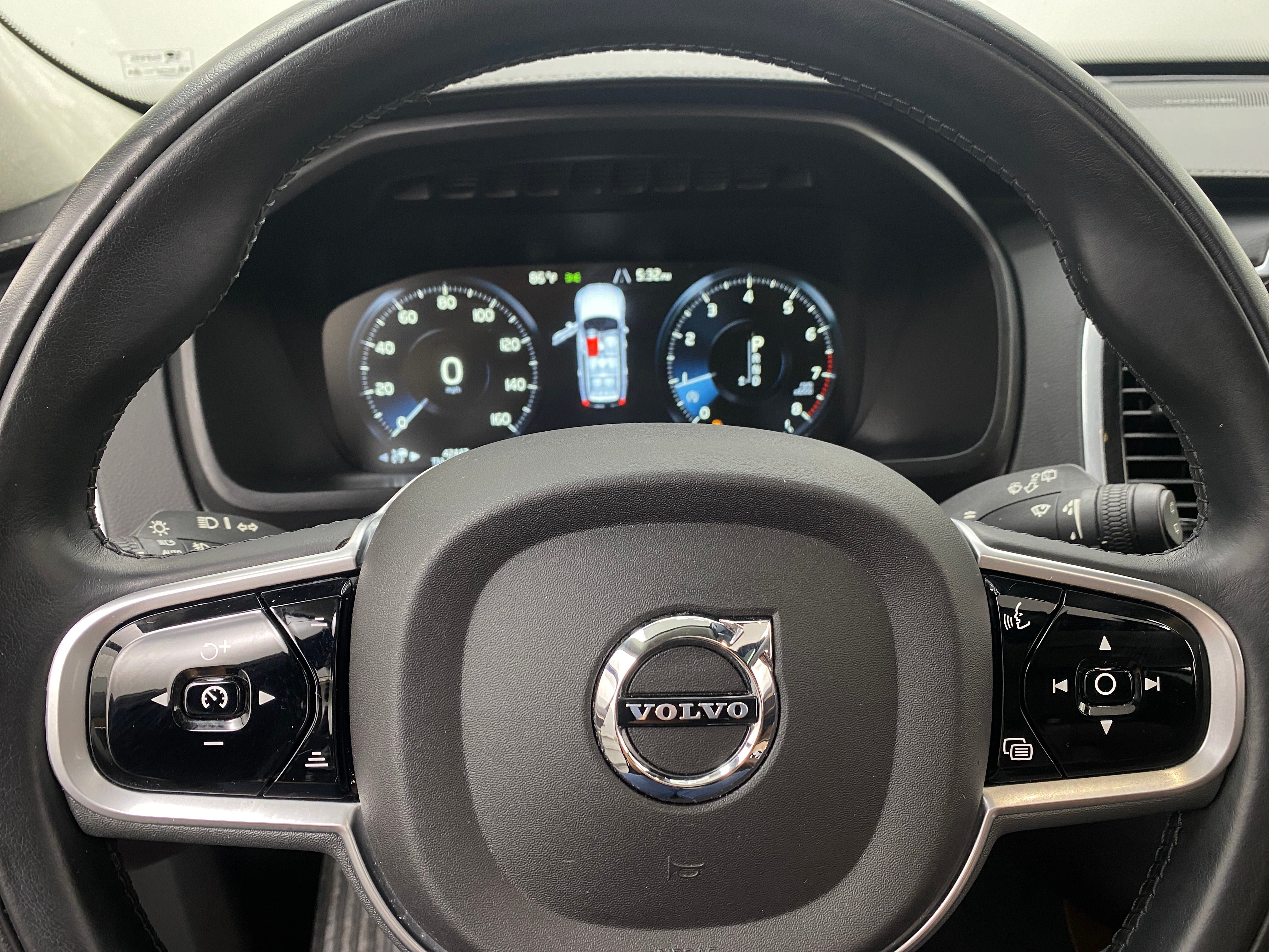 2019 Volvo XC90 T6 Inscription 4