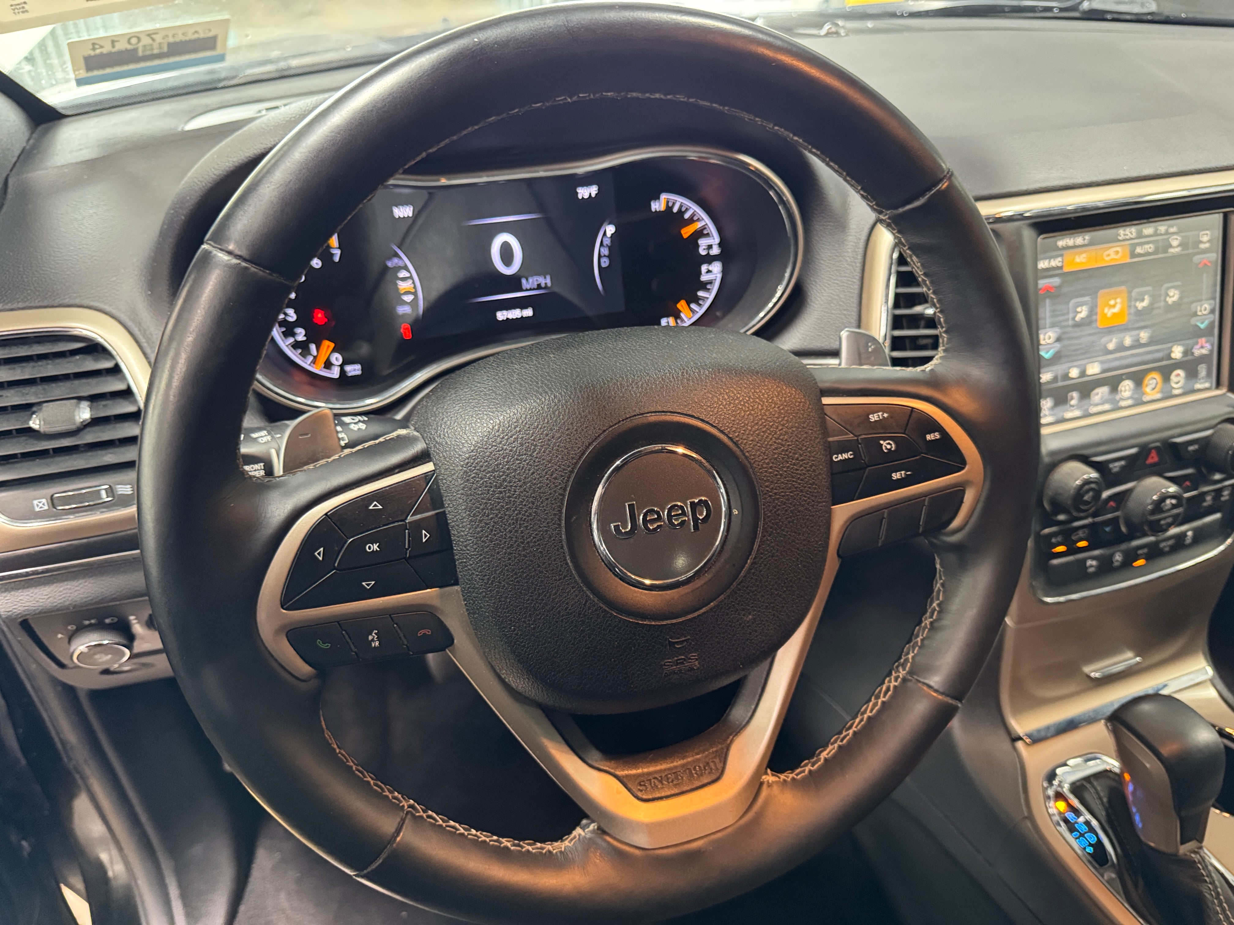 2017 Jeep Grand Cherokee Limited Edition 4