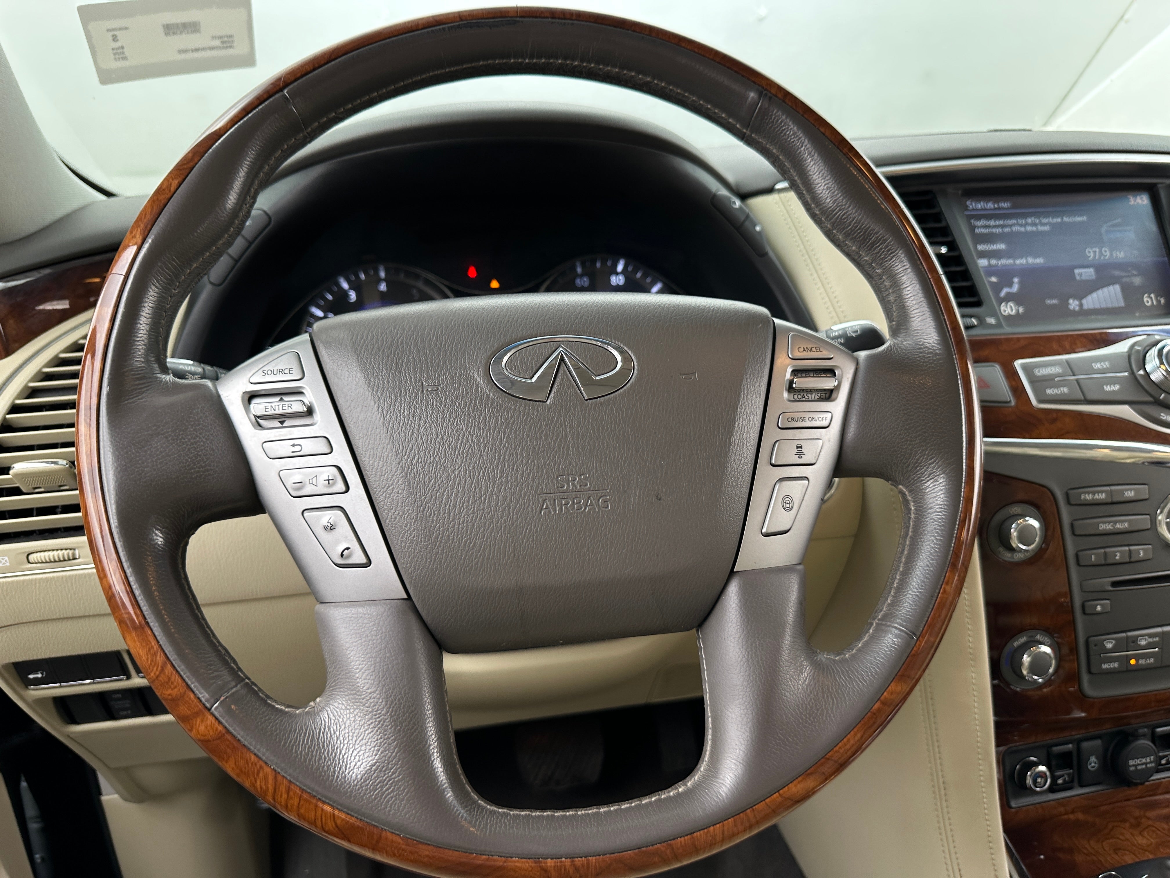 2017 INFINITI QX80 Base 4