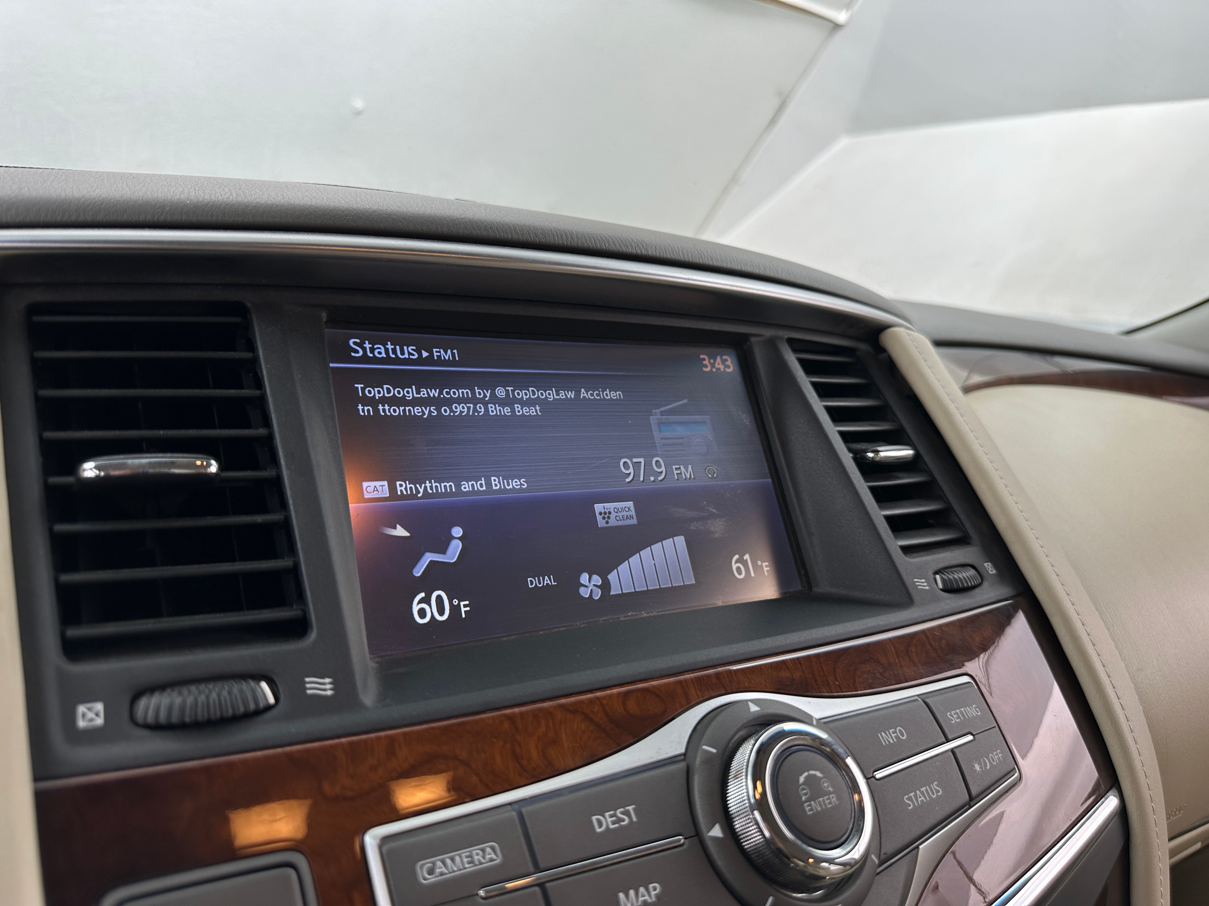 2017 INFINITI QX80 Base 3