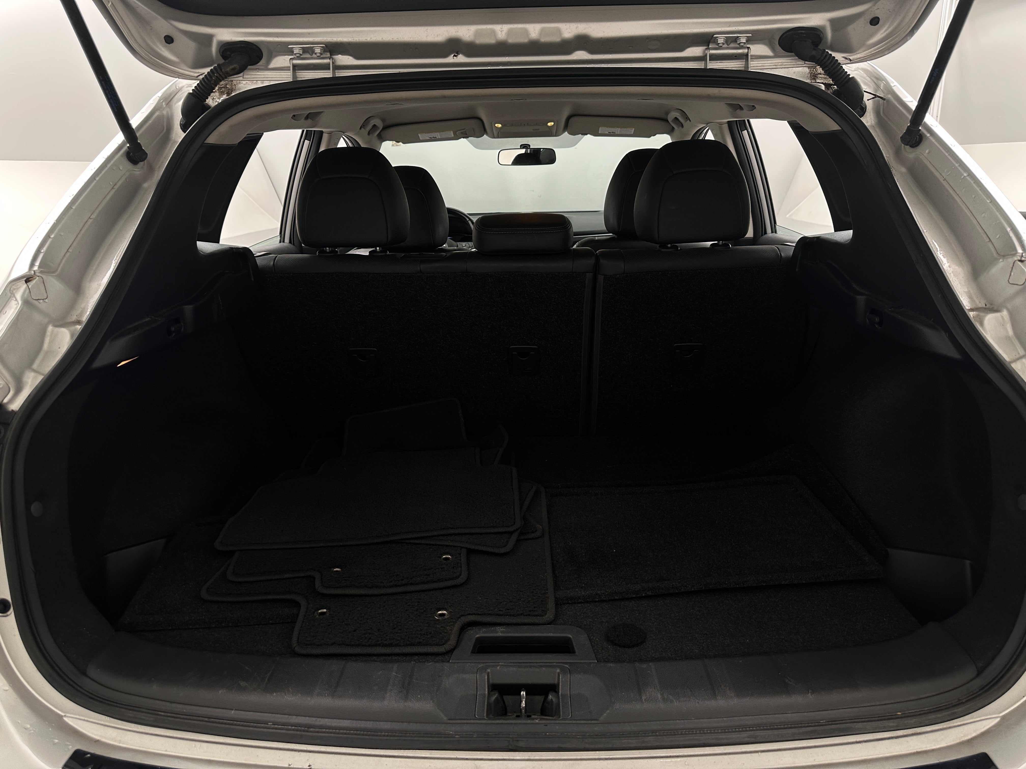 2017 Nissan Rogue Sport SL 6