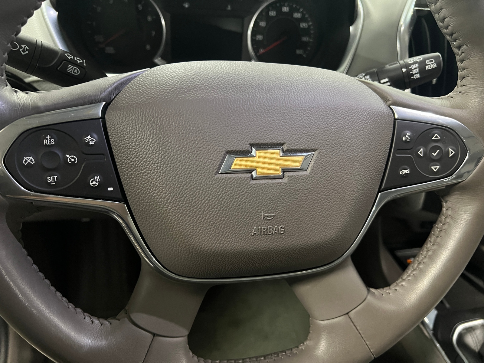 Thumbnail: 2018 Chevrolet Traverse - 4