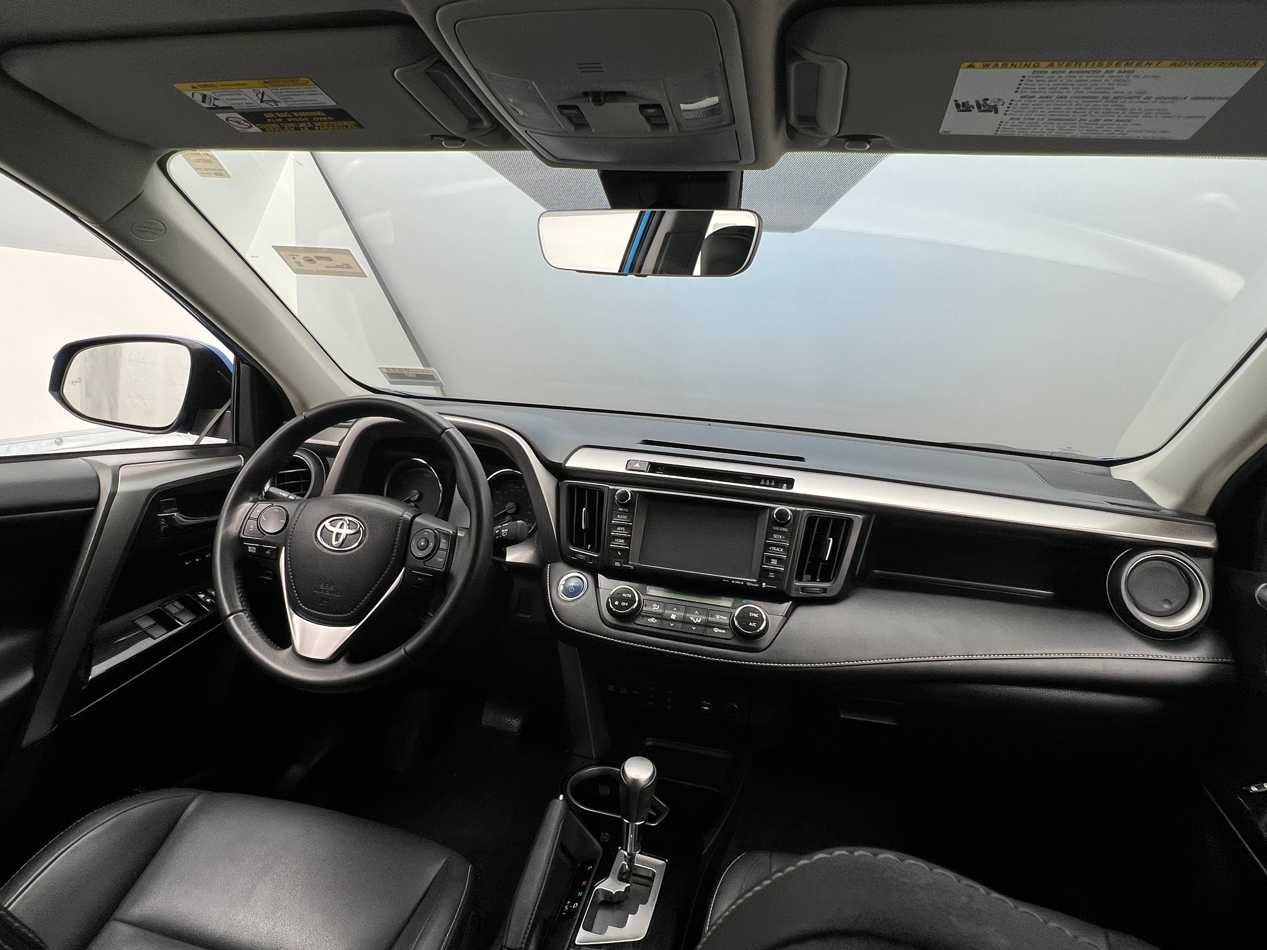 2017 Toyota RAV4 Limited 3