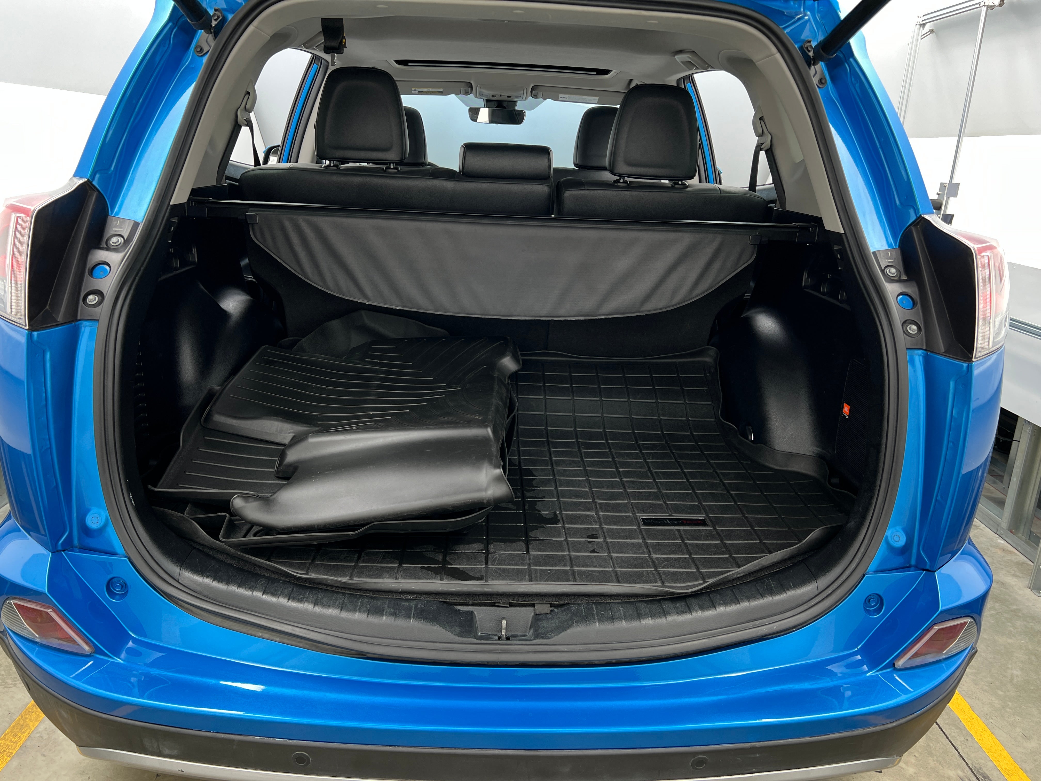 2017 Toyota RAV4 Limited 7
