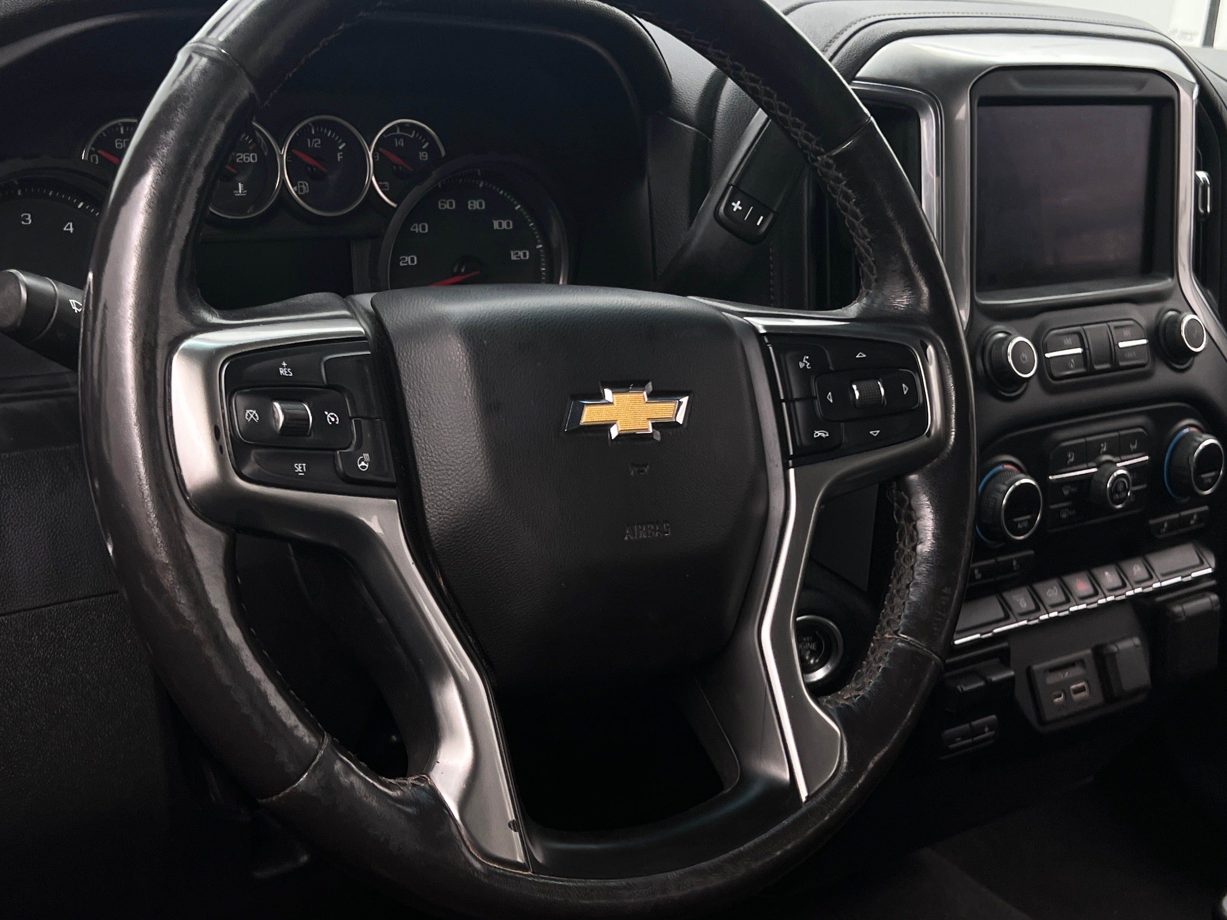 2021 Chevrolet Silverado 2500 LTZ 4