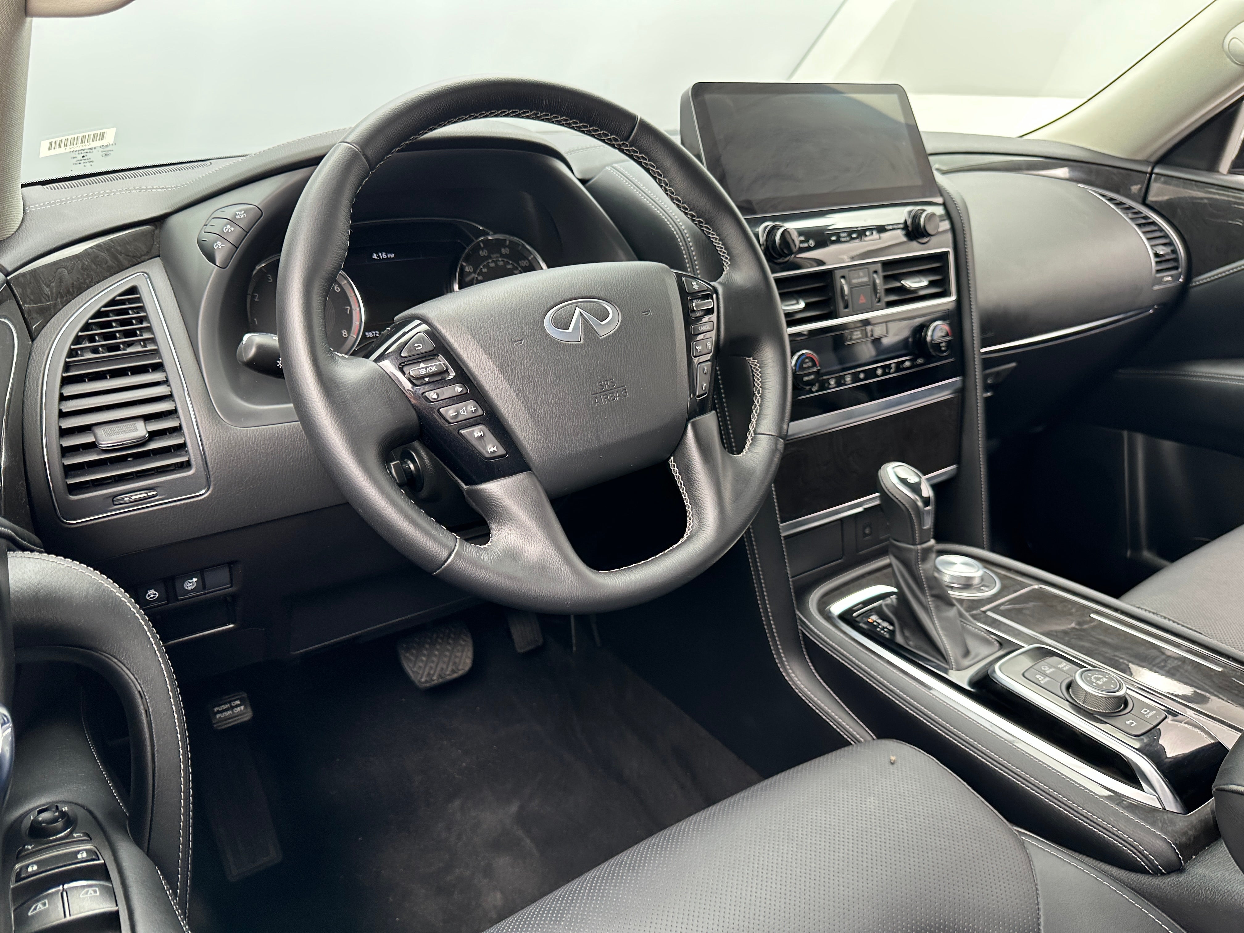 Thumbnail: 2024 INFINITI QX80 - 2