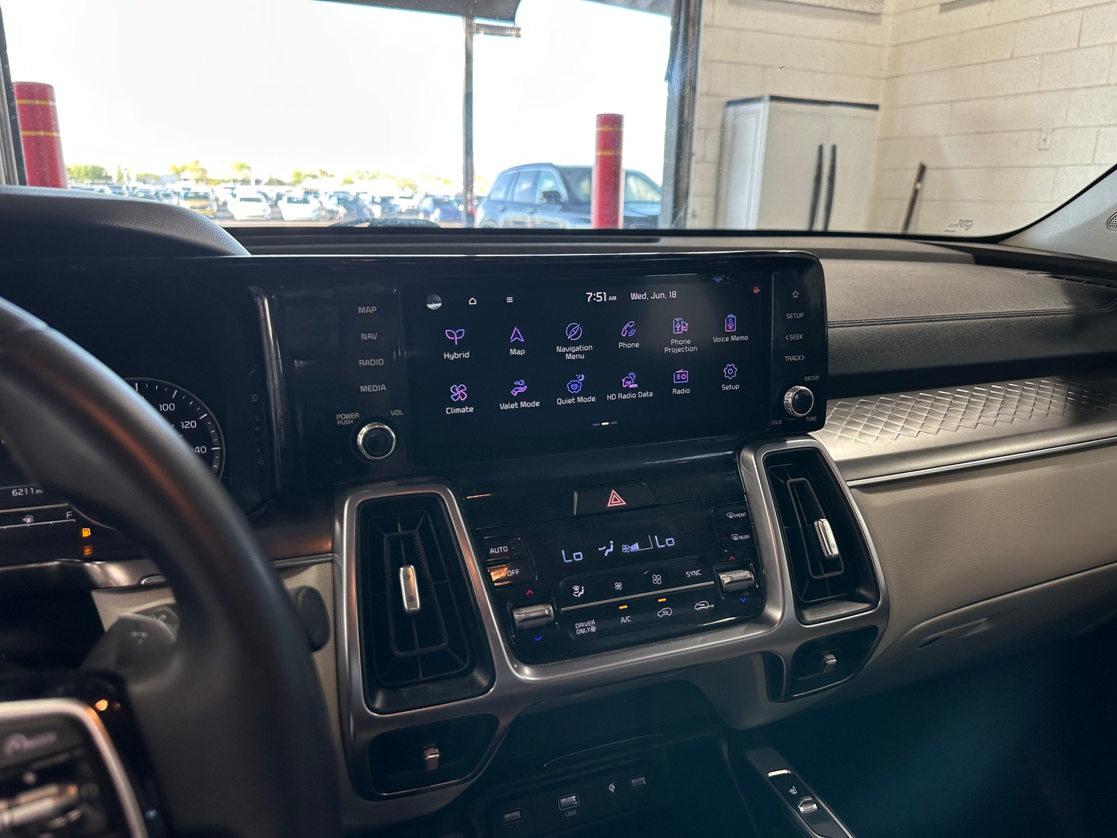 Thumbnail: 2023 Kia Sorento - 3