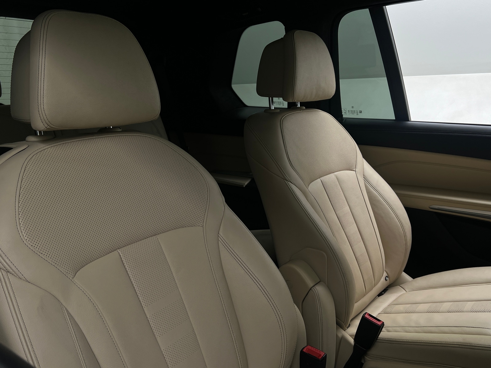 Thumbnail: 2021 BMW X7 - 5