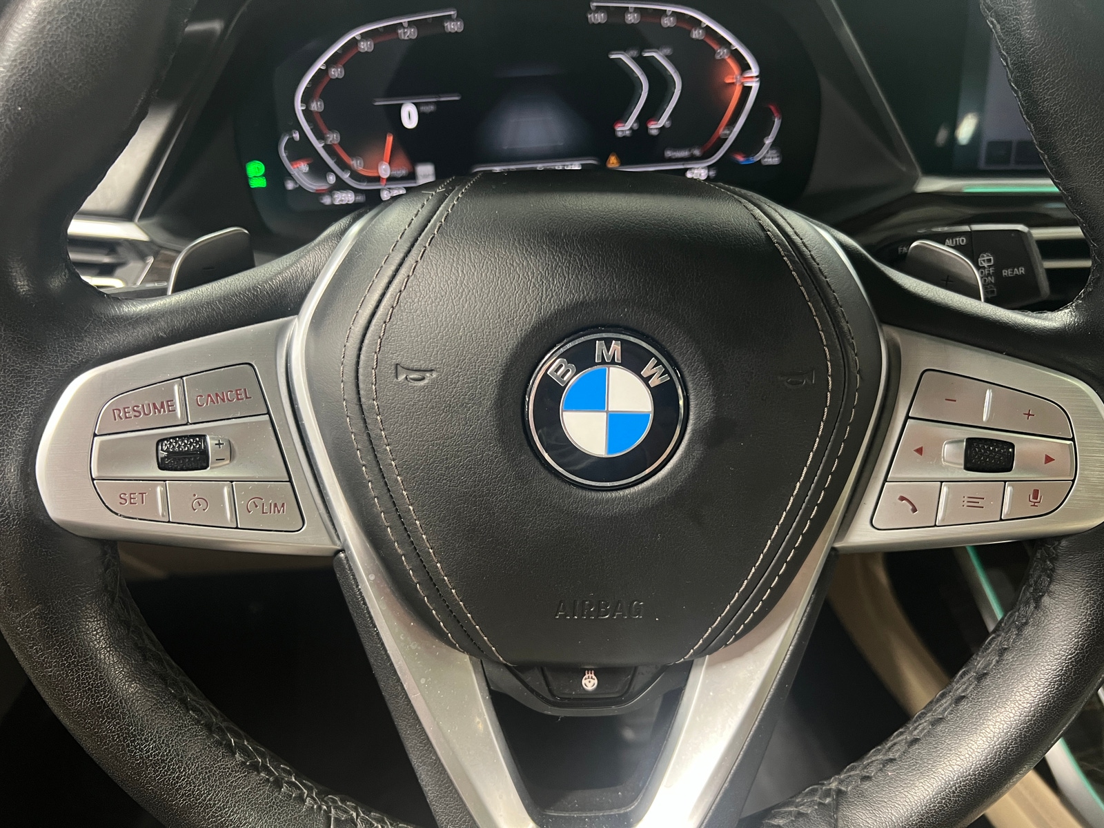 Thumbnail: 2021 BMW X7 - 4