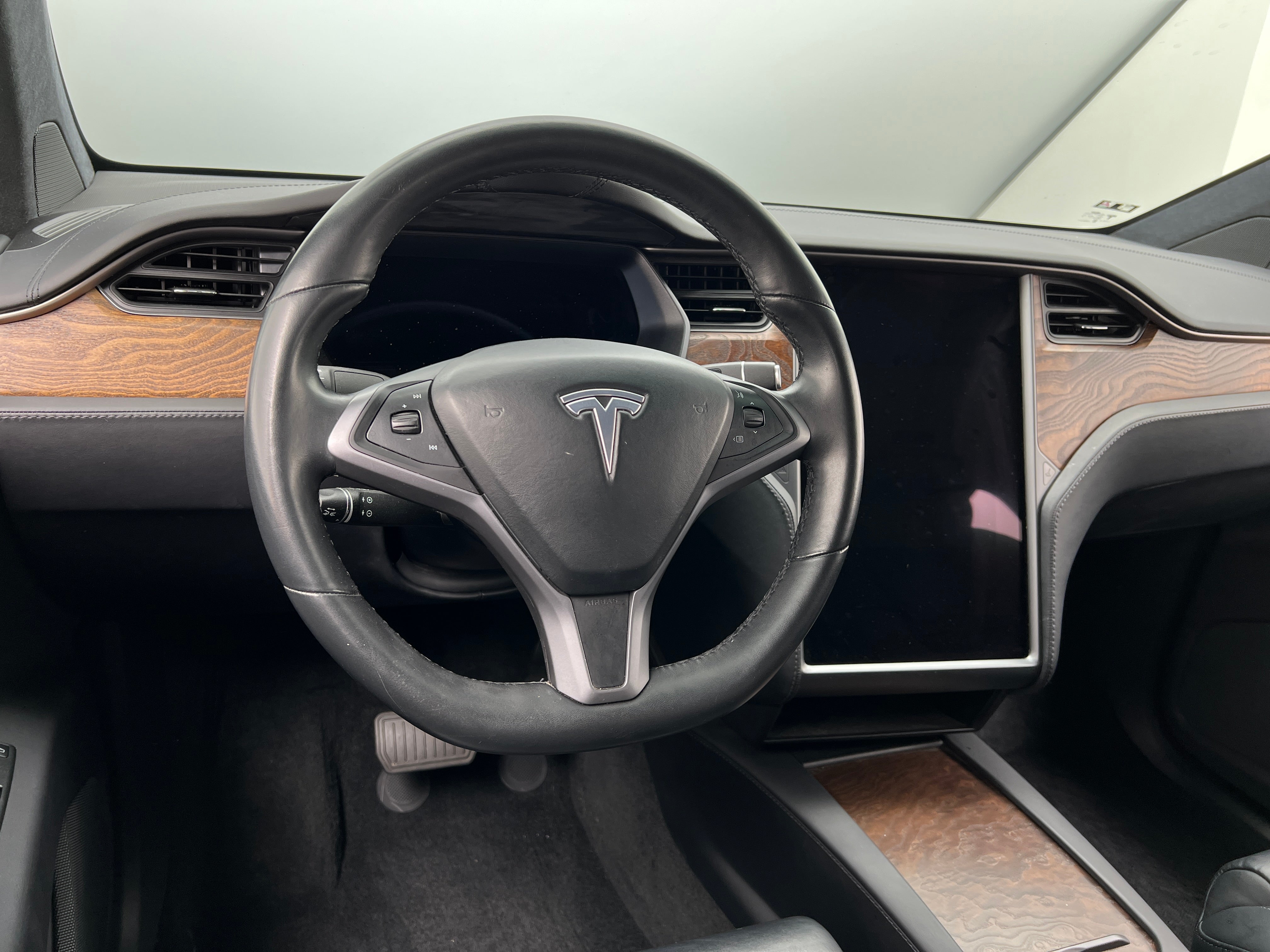2019 Tesla Model X Standard Range 4