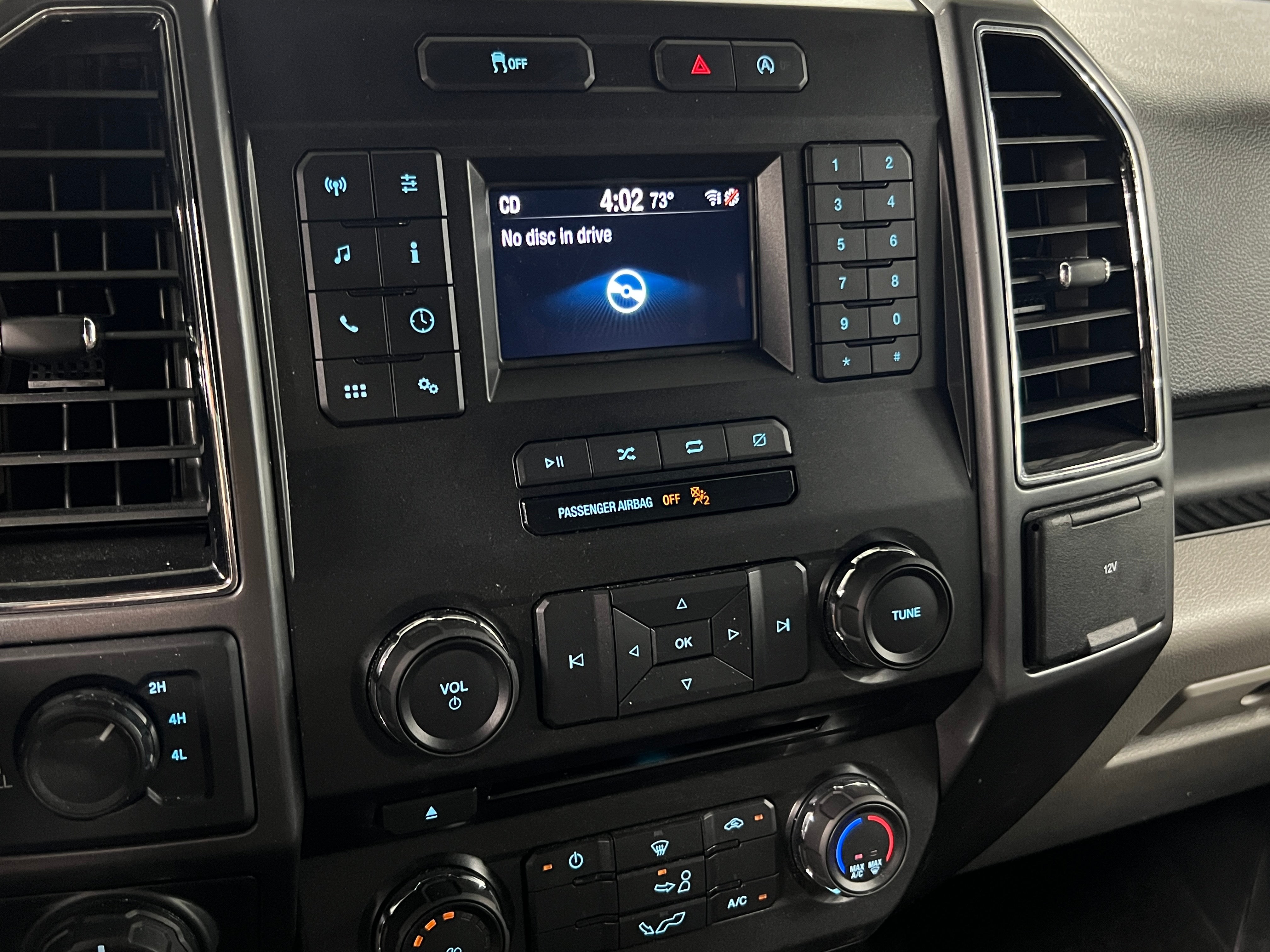 2018 Ford Econoline E-150 4