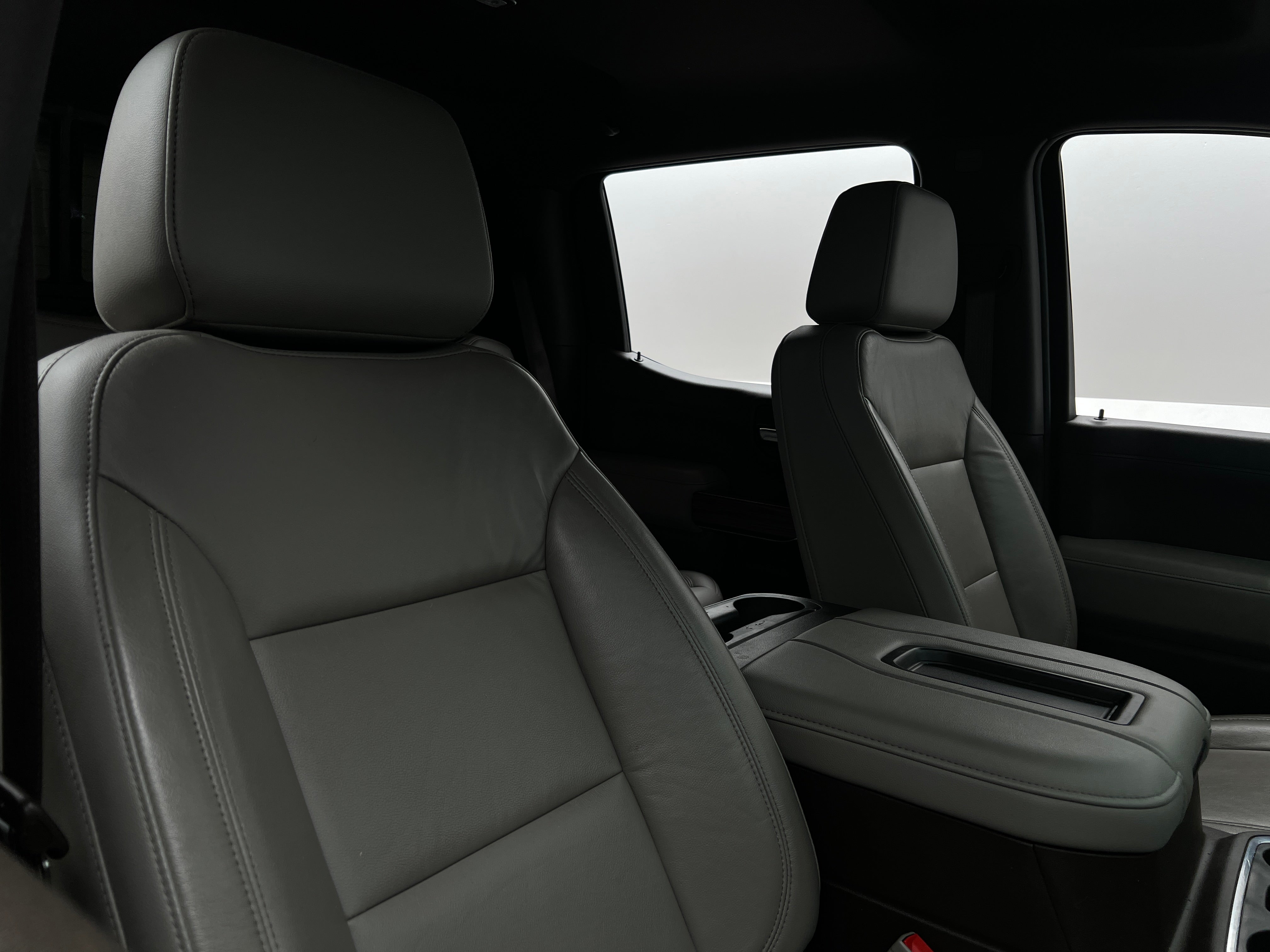 Thumbnail: 2020 Chevrolet Silverado 1500 - 2