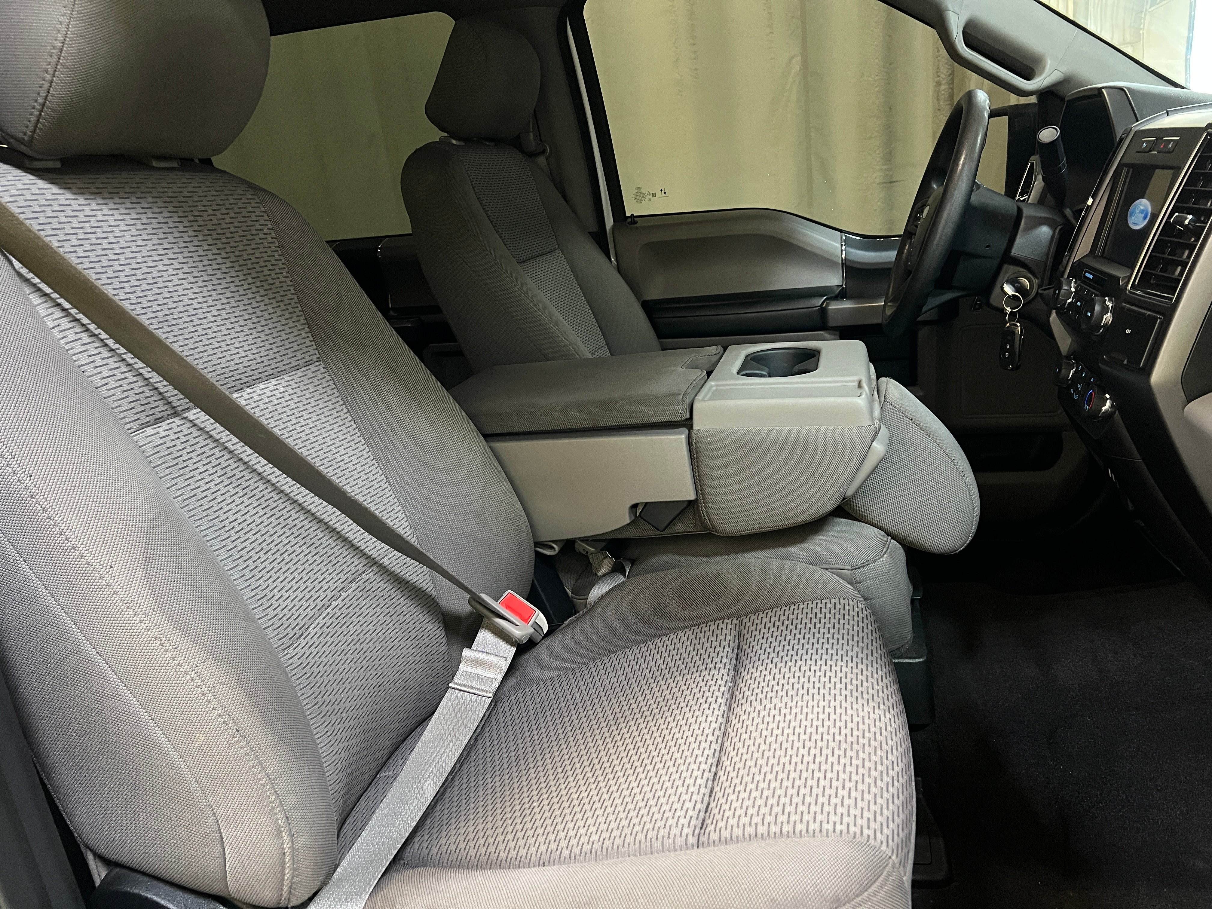 2020 Ford Econoline E-150 2