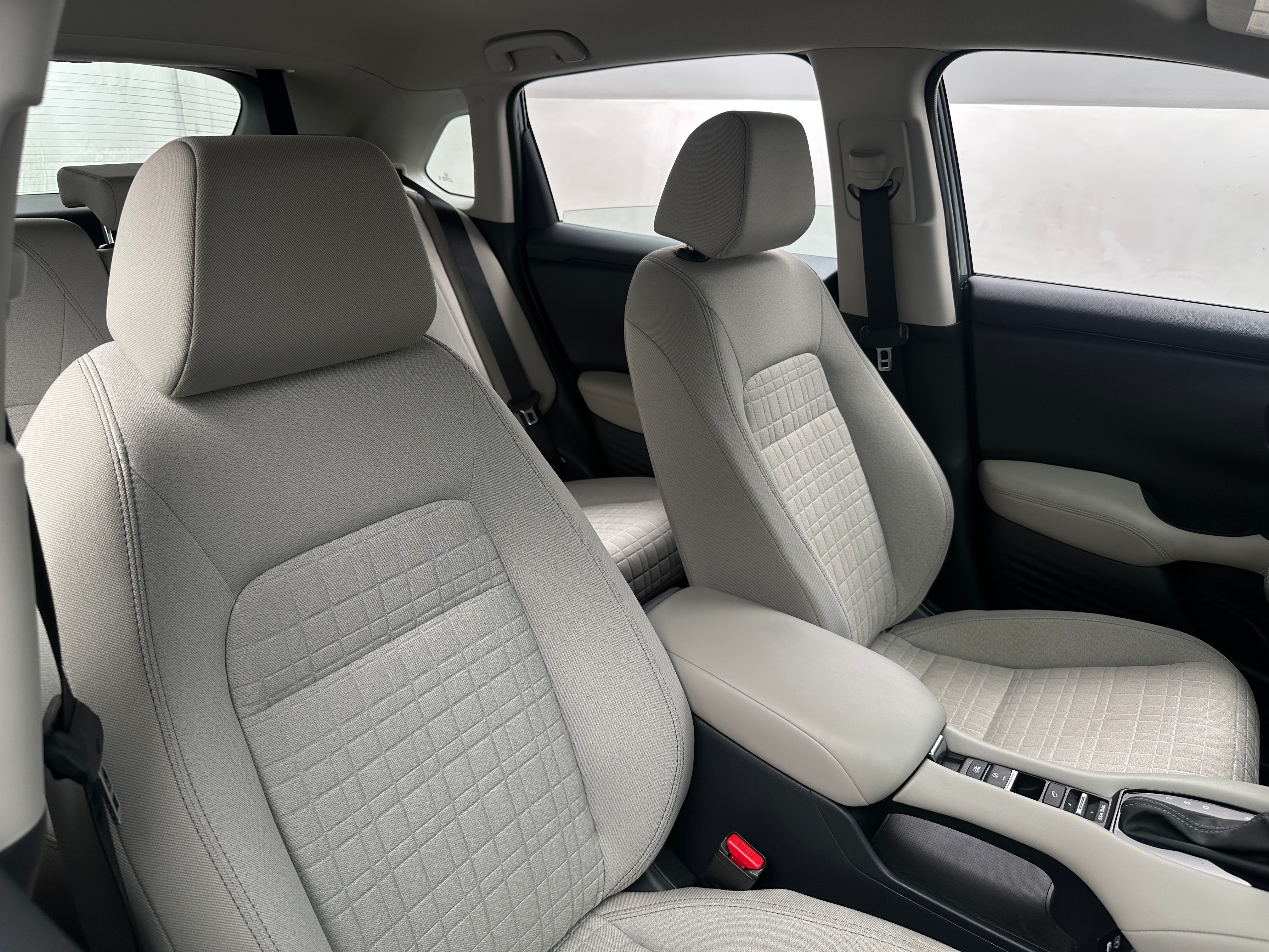 2025 Honda HR-V LX 2