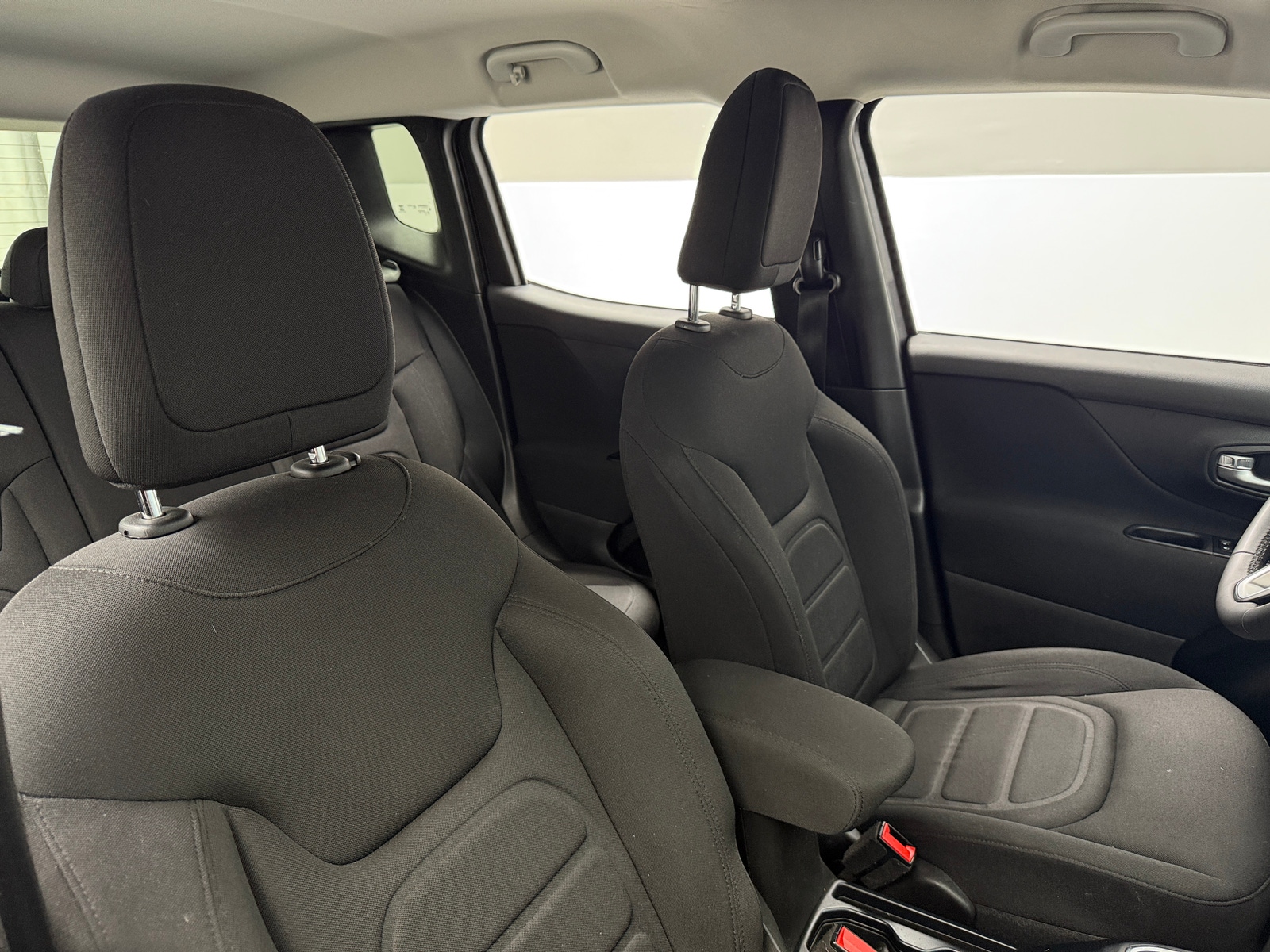 Thumbnail: 2021 Jeep Renegade - 2