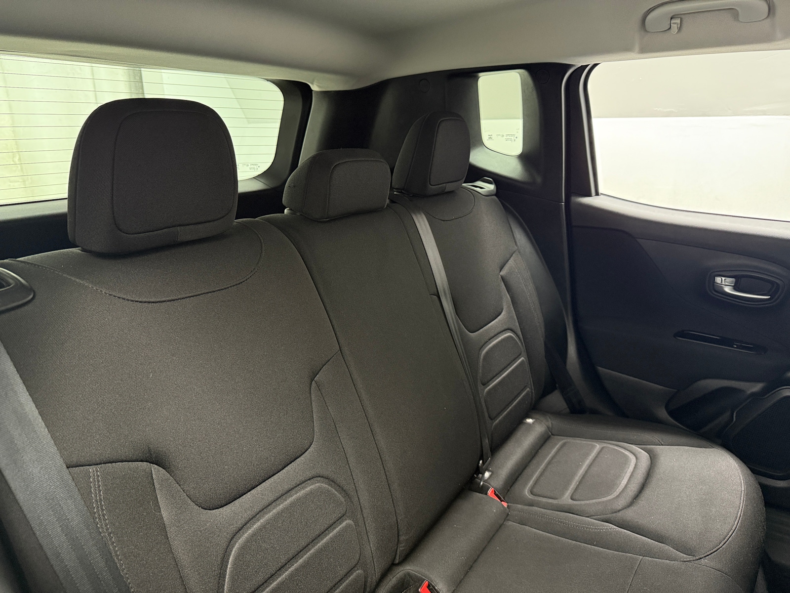Thumbnail: 2021 Jeep Renegade - 6