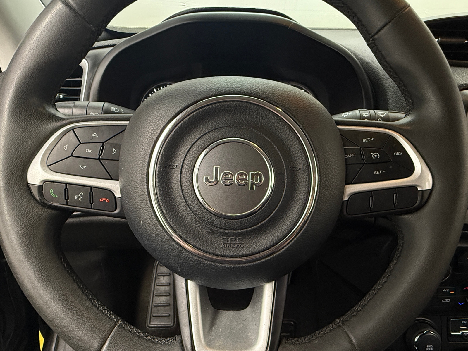 Thumbnail: 2021 Jeep Renegade - 5