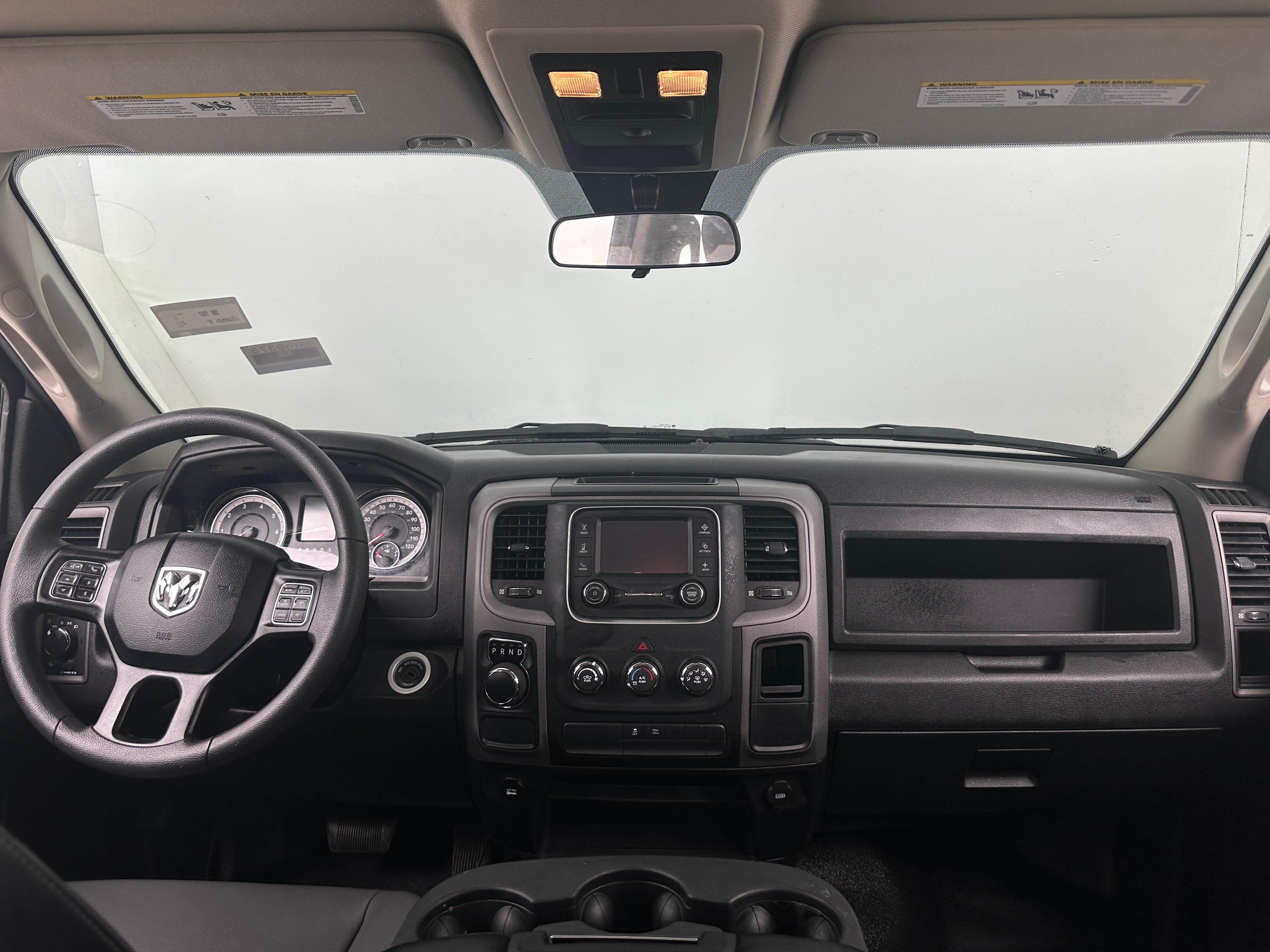 Thumbnail: 2022 RAM 1500 Classic - 2