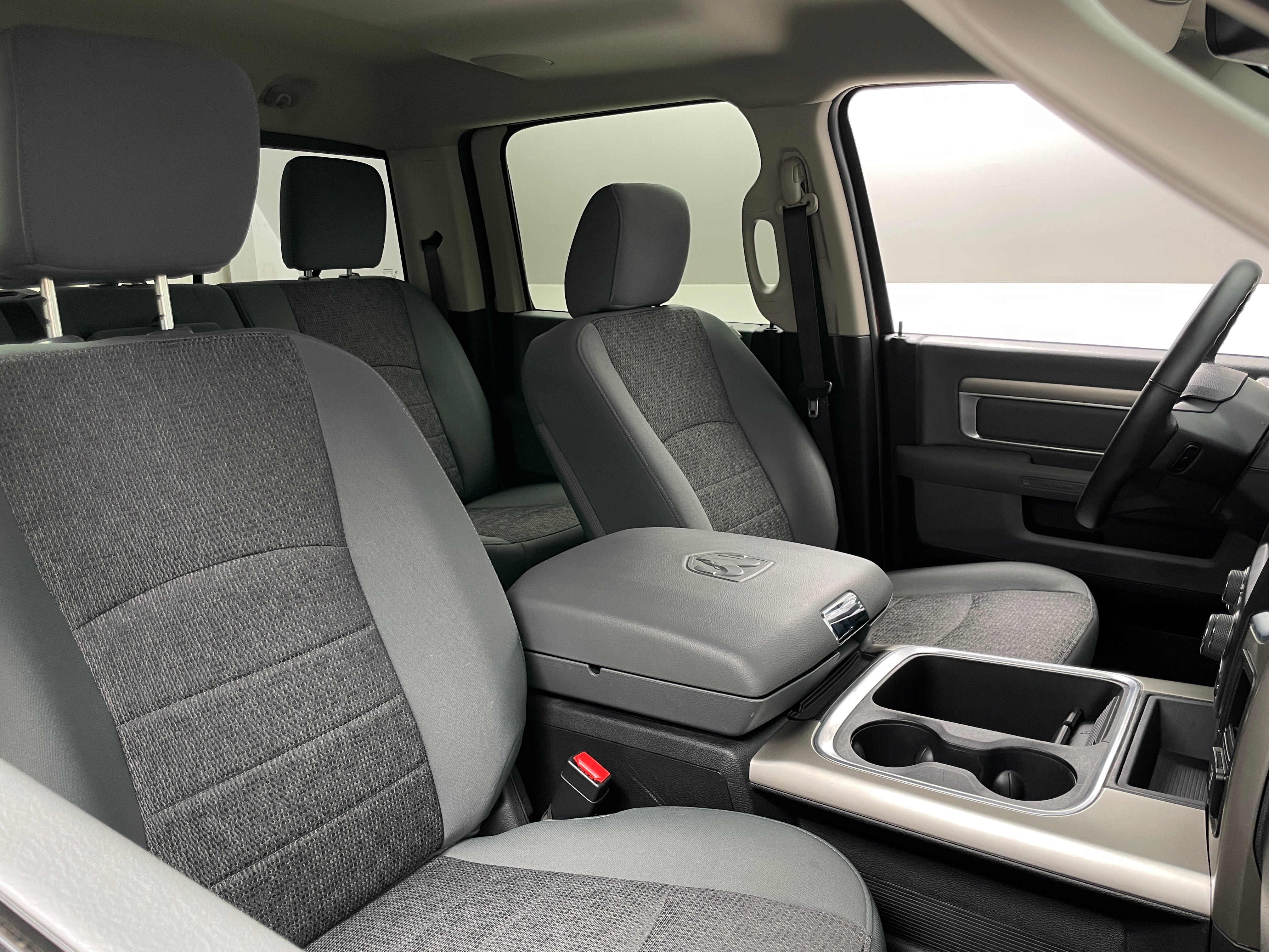 2016 RAM 1500 Big Horn 2
