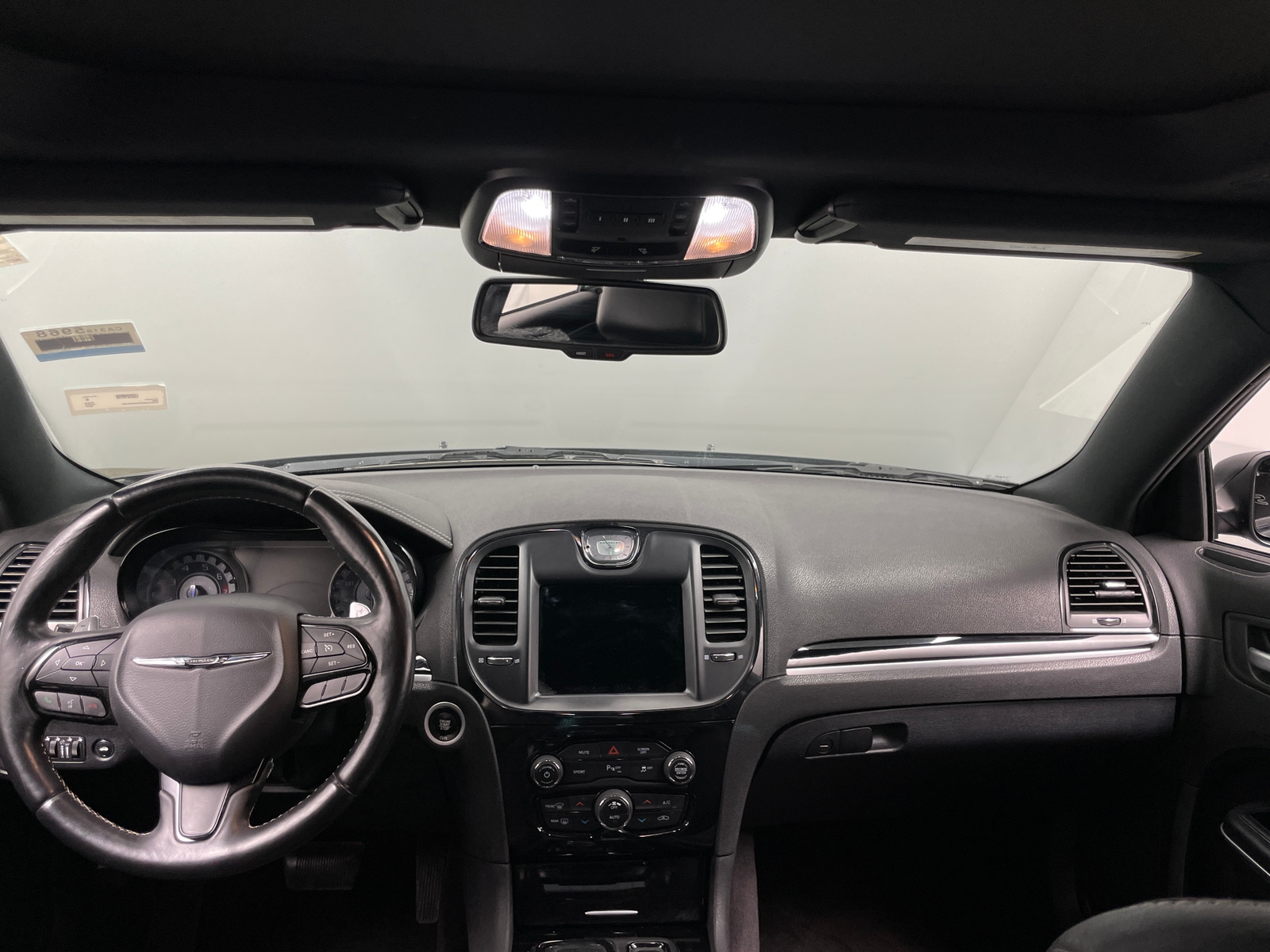 Thumbnail: 2017 Chrysler 300 - 2