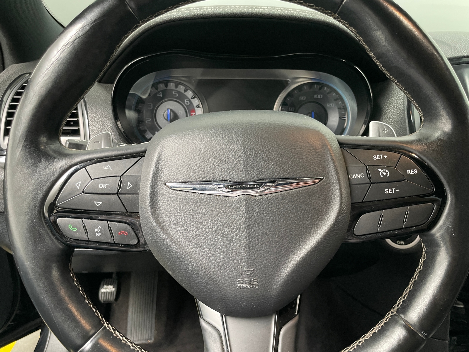 Thumbnail: 2017 Chrysler 300 - 4