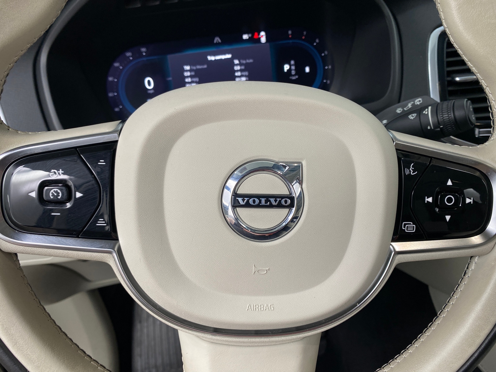 Thumbnail: 2024 Volvo XC90 - 4