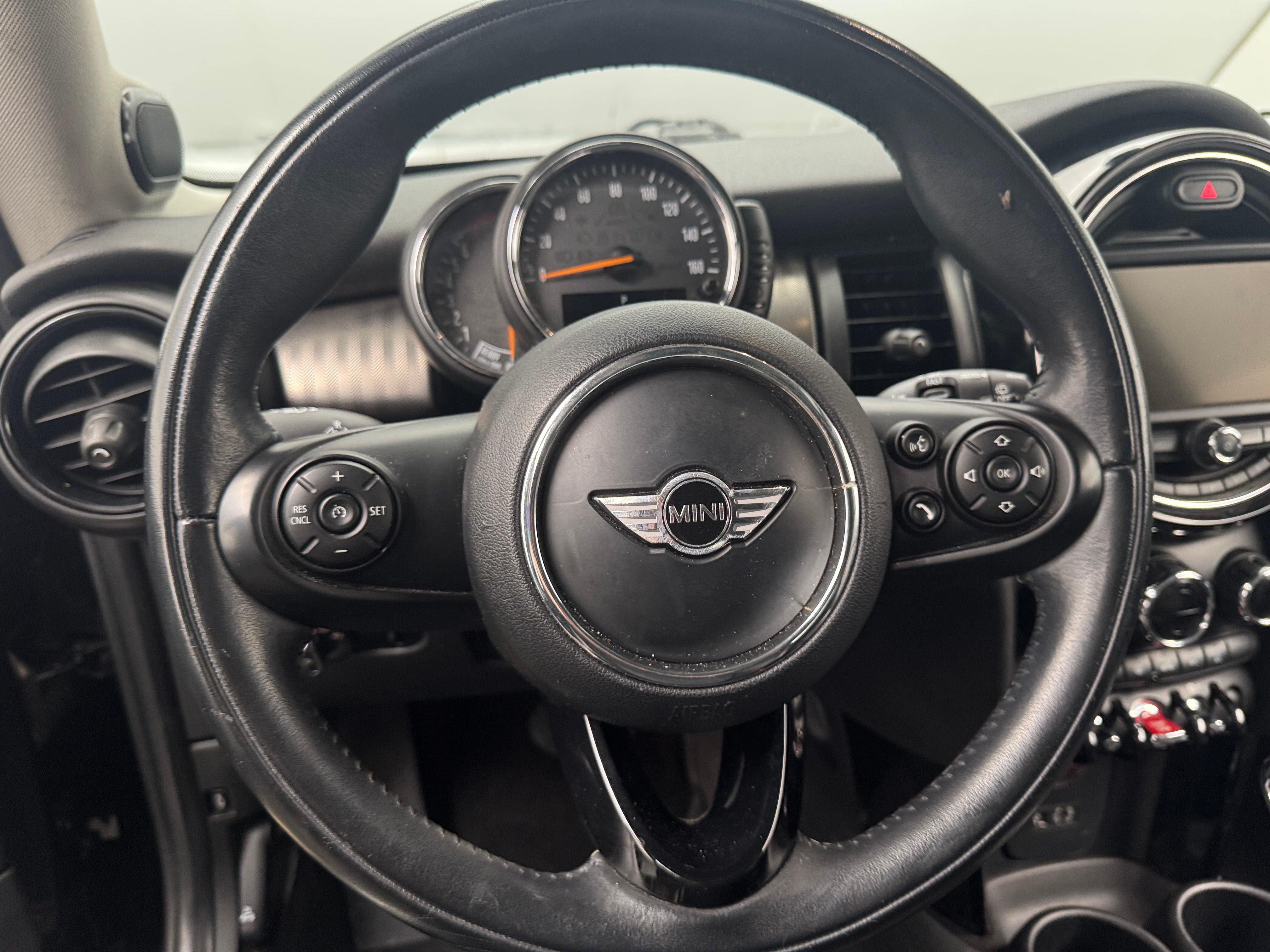 2017 MINI Cooper Hardtop S 3