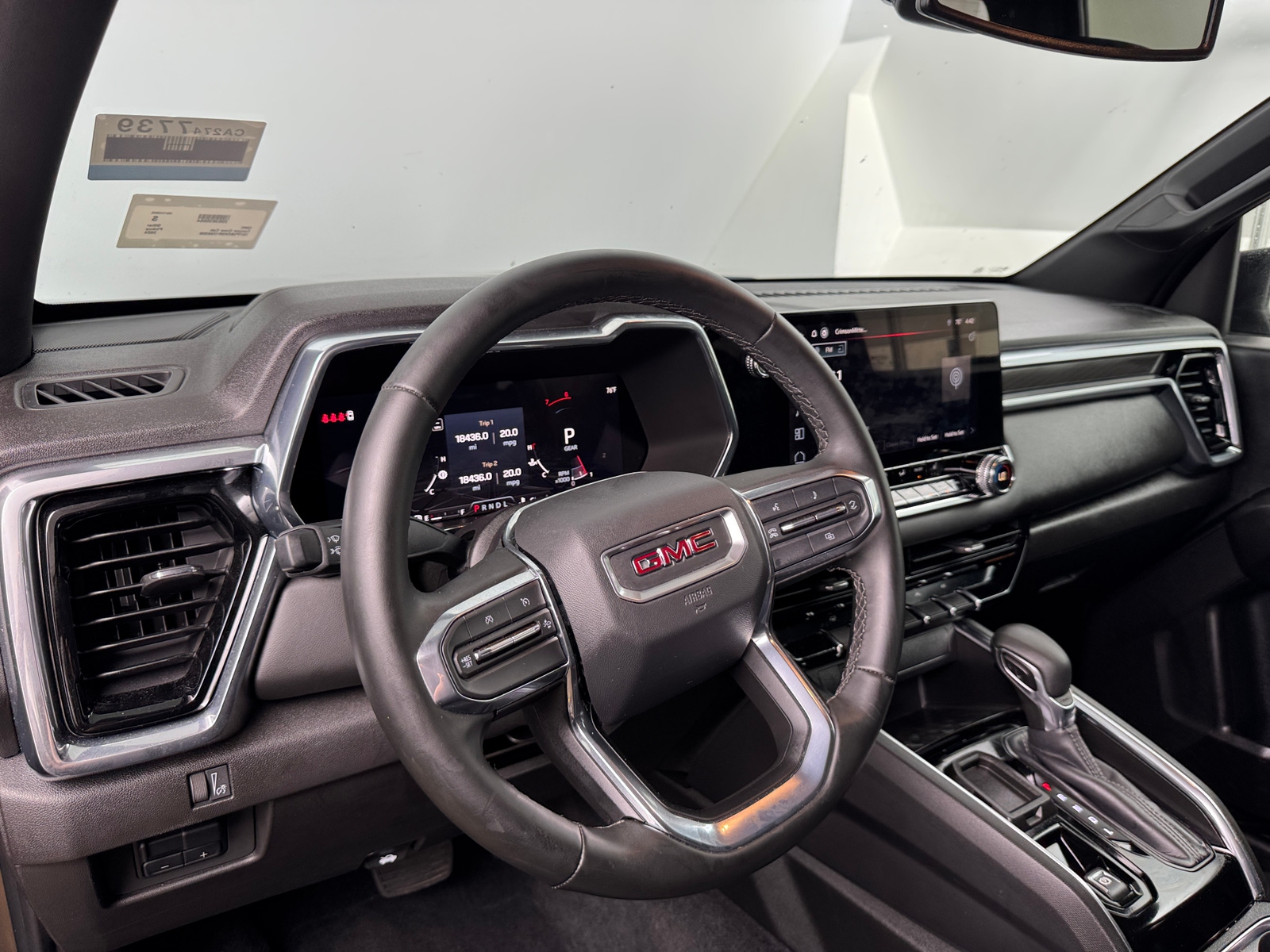 Thumbnail: 2024 GMC Canyon - 3