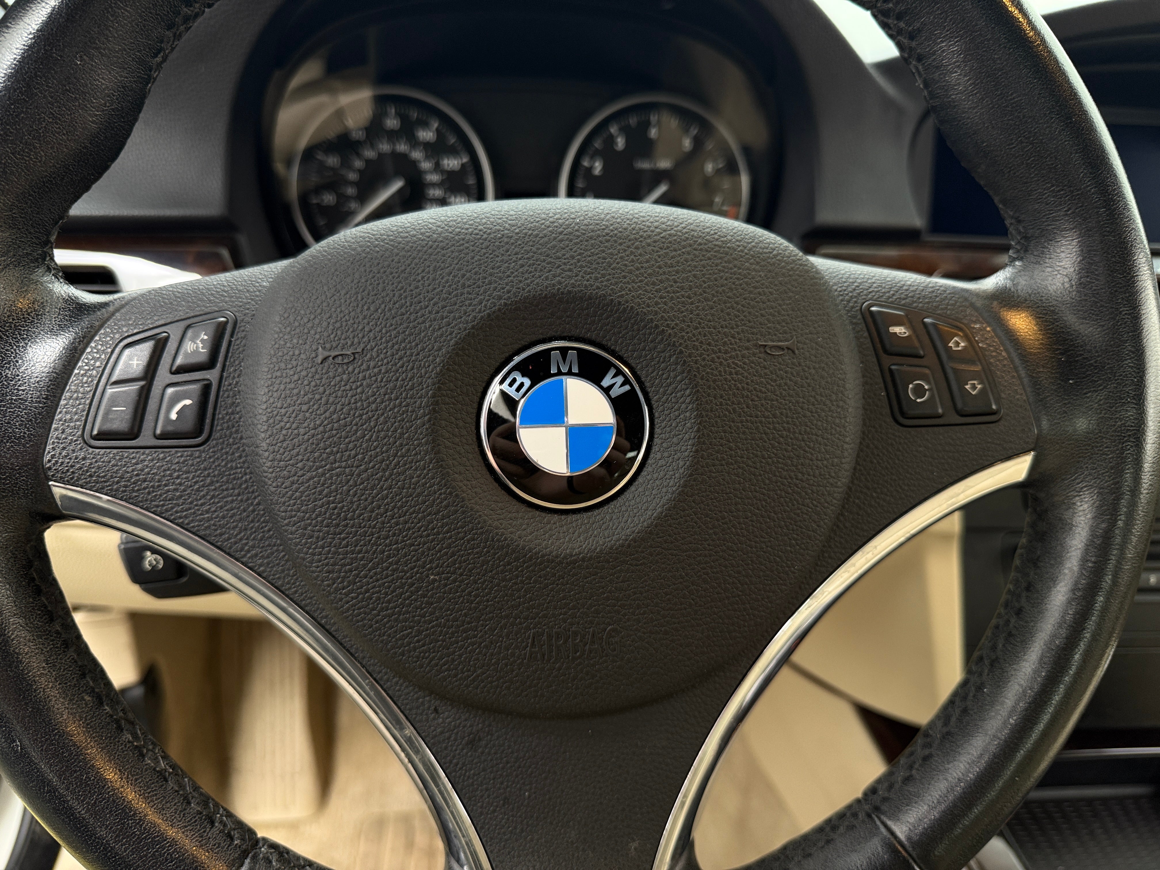 2011 BMW 3 Series 328i 4