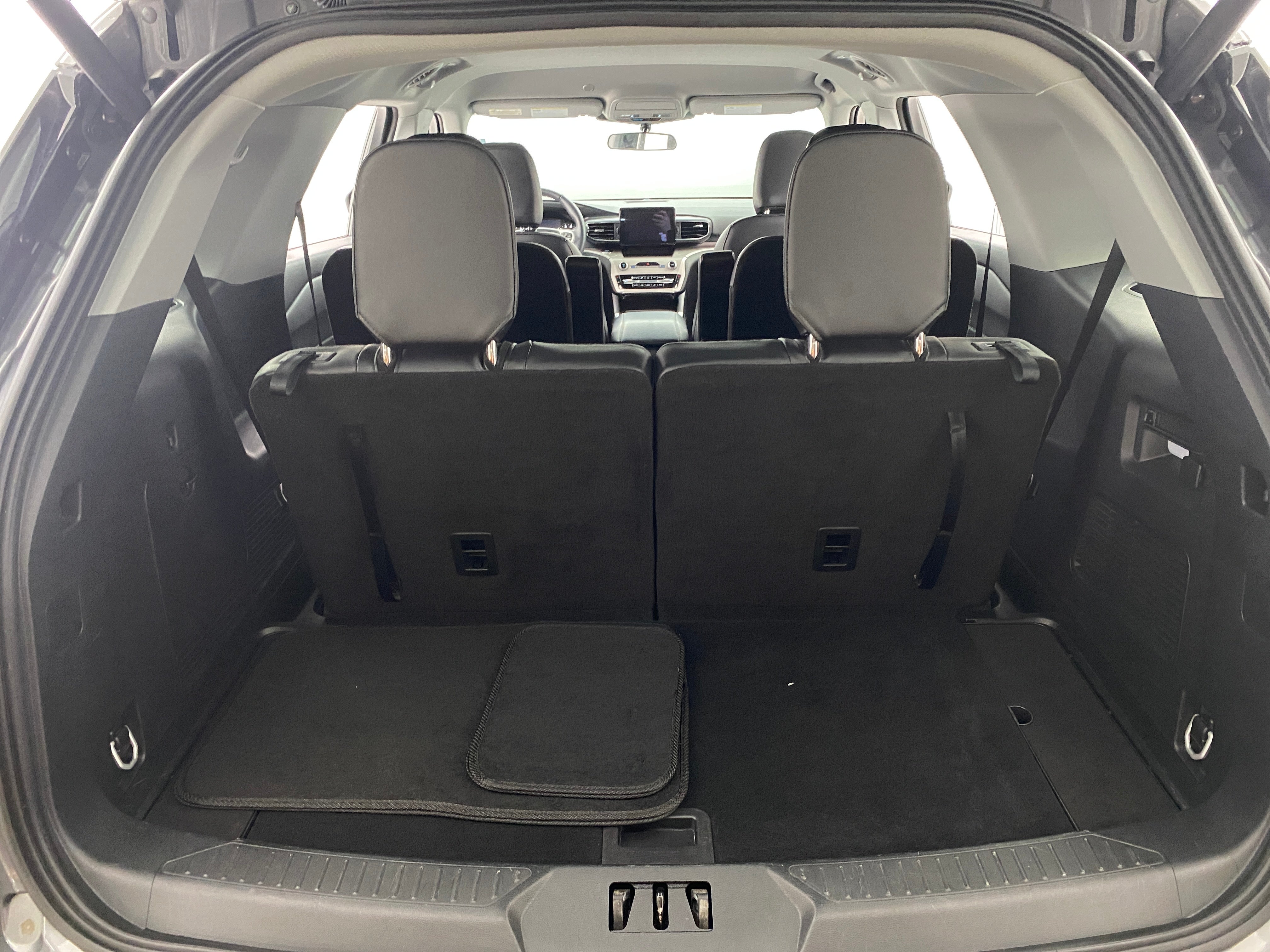 2023 Ford Explorer XLT 7