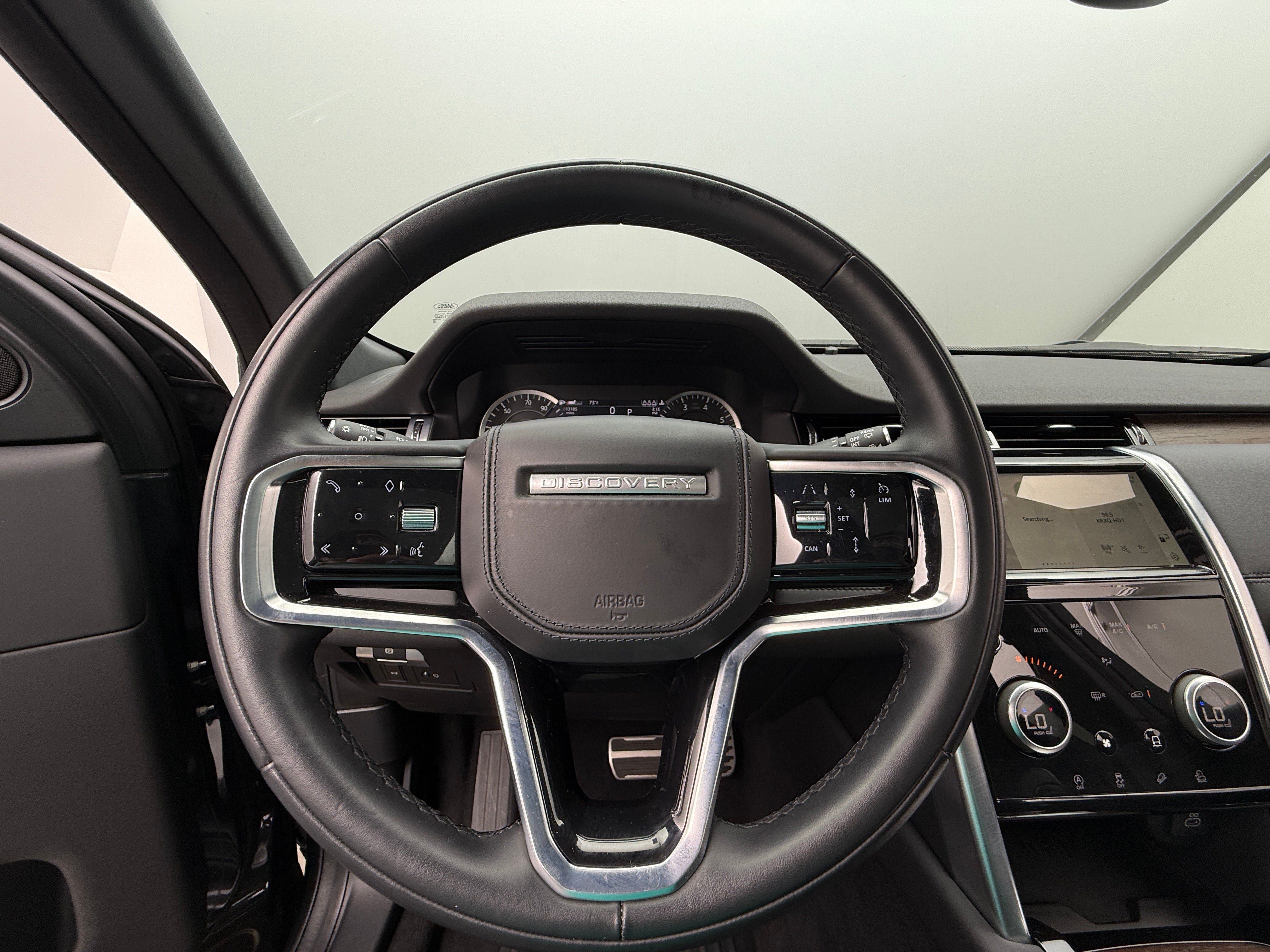 2023 Land Rover Discovery Sport SE 4