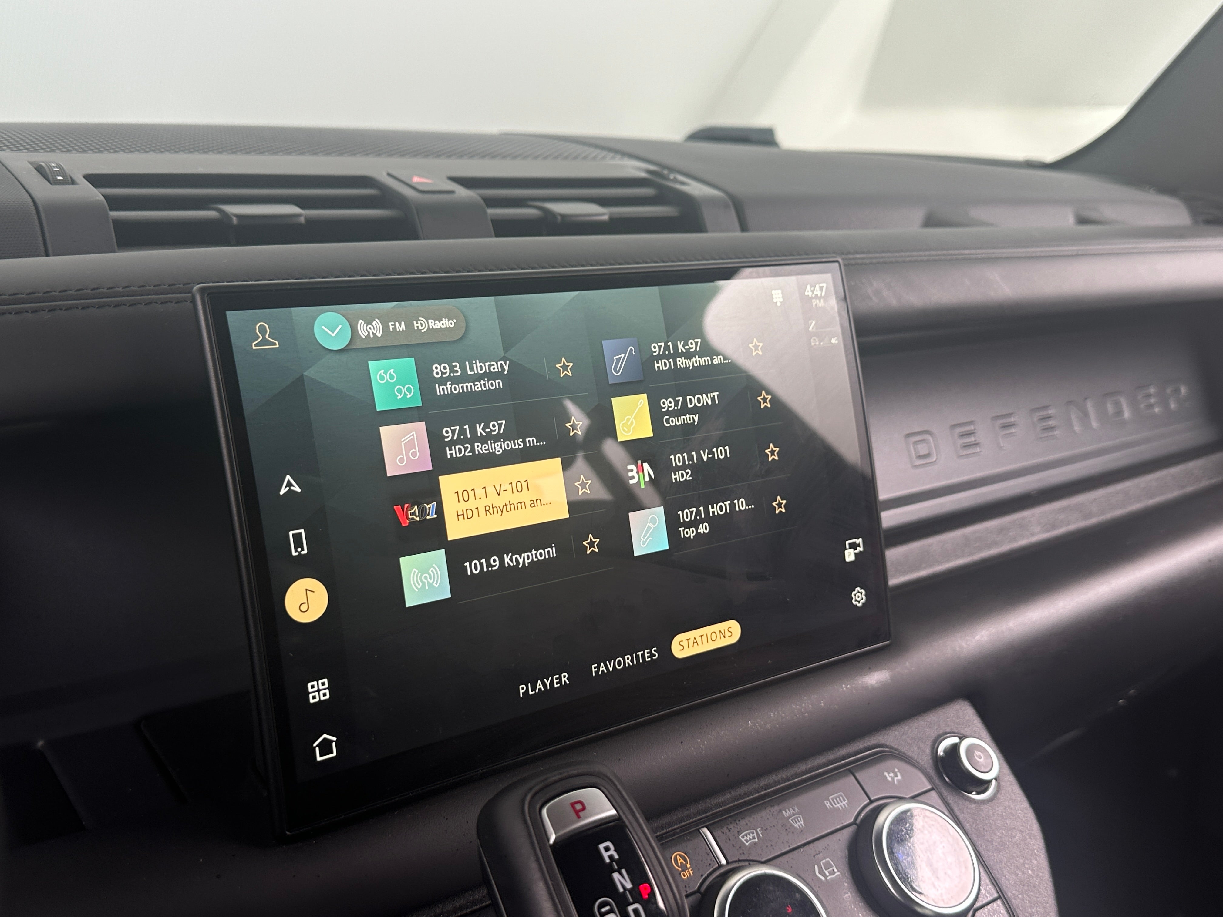 2024 Land Rover Defender 110 4