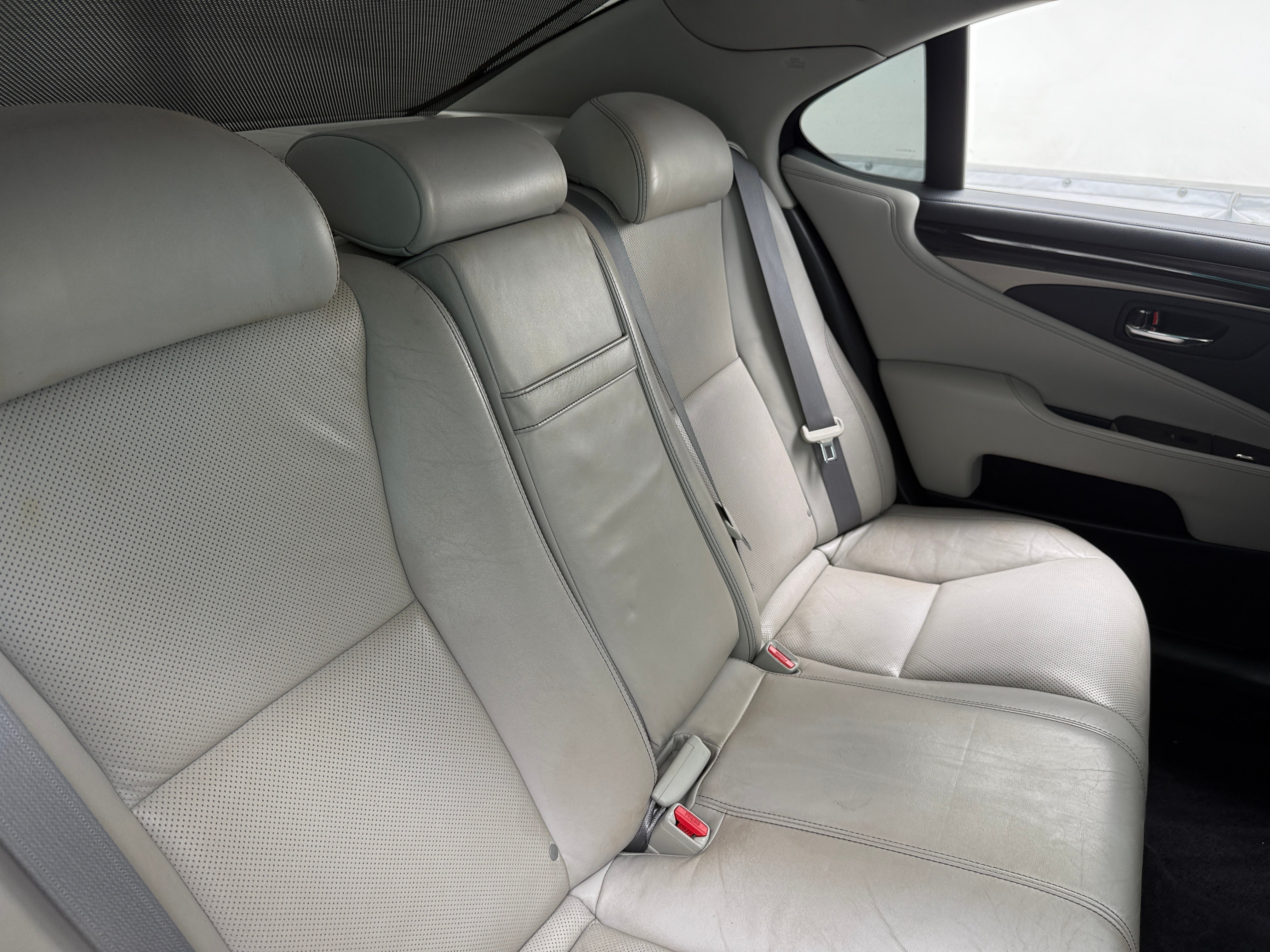 2014 Lexus LS 460 5
