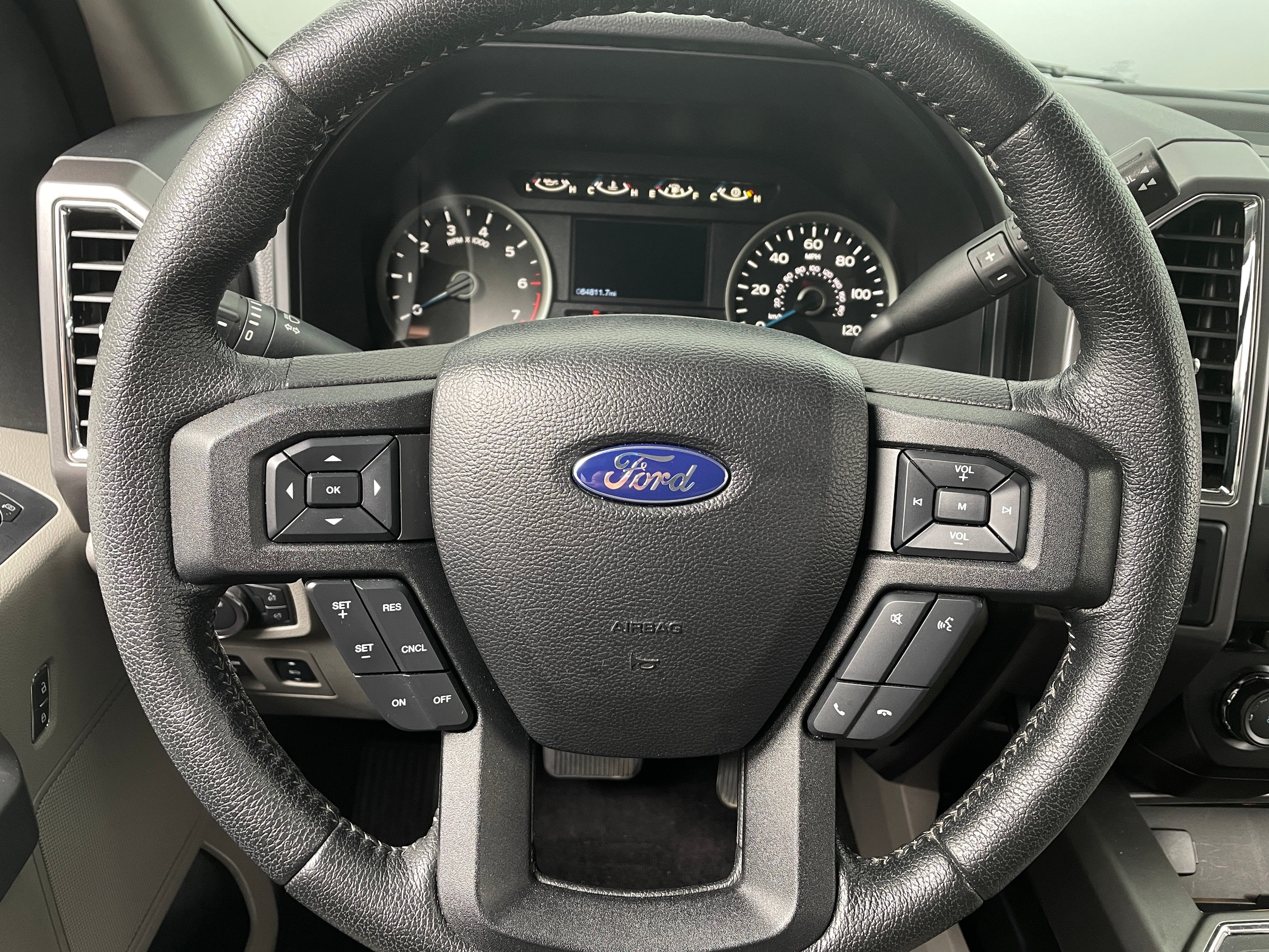 Thumbnail: 2015 Ford Econoline - 5