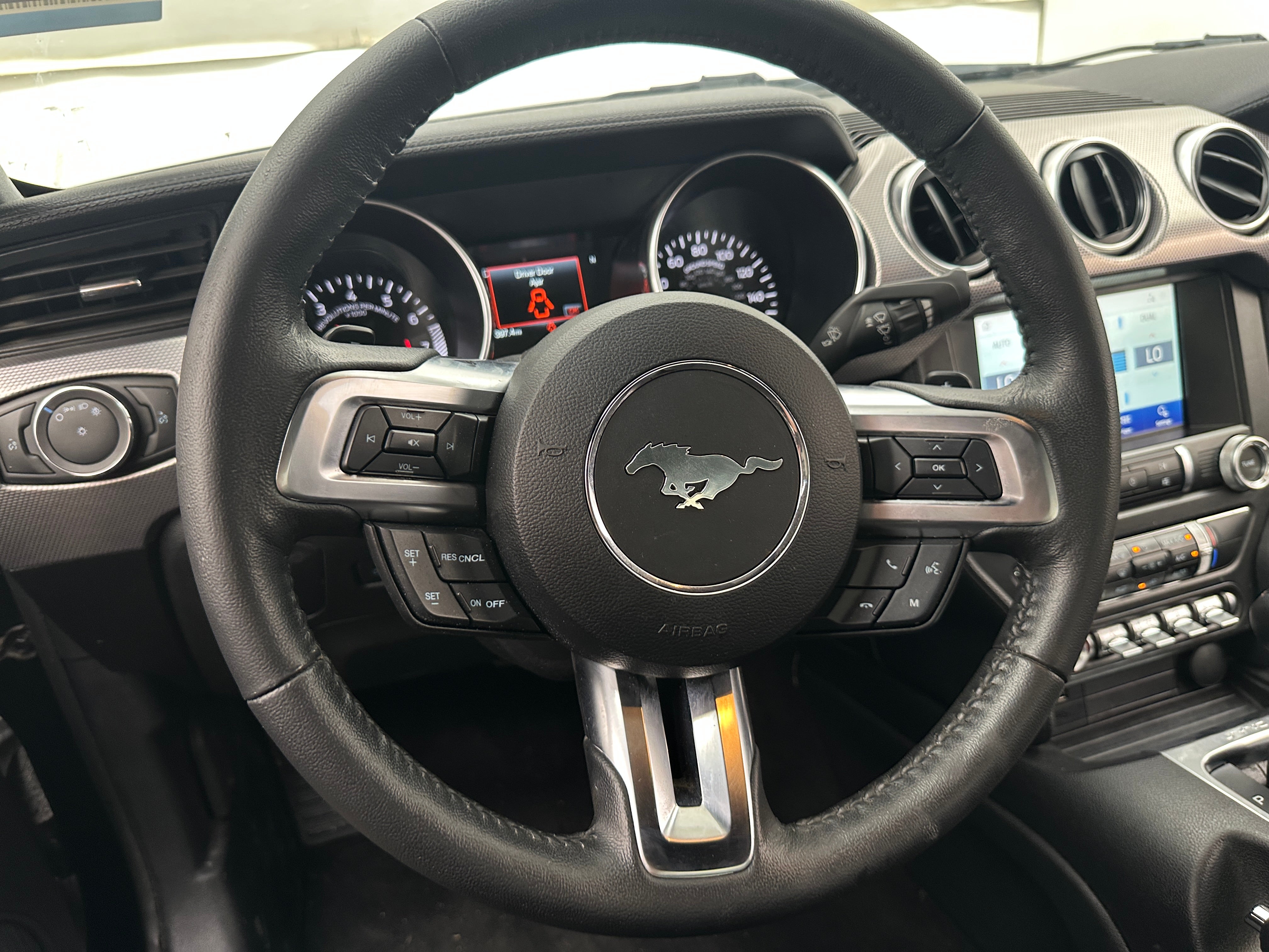 2020 Ford Mustang  4
