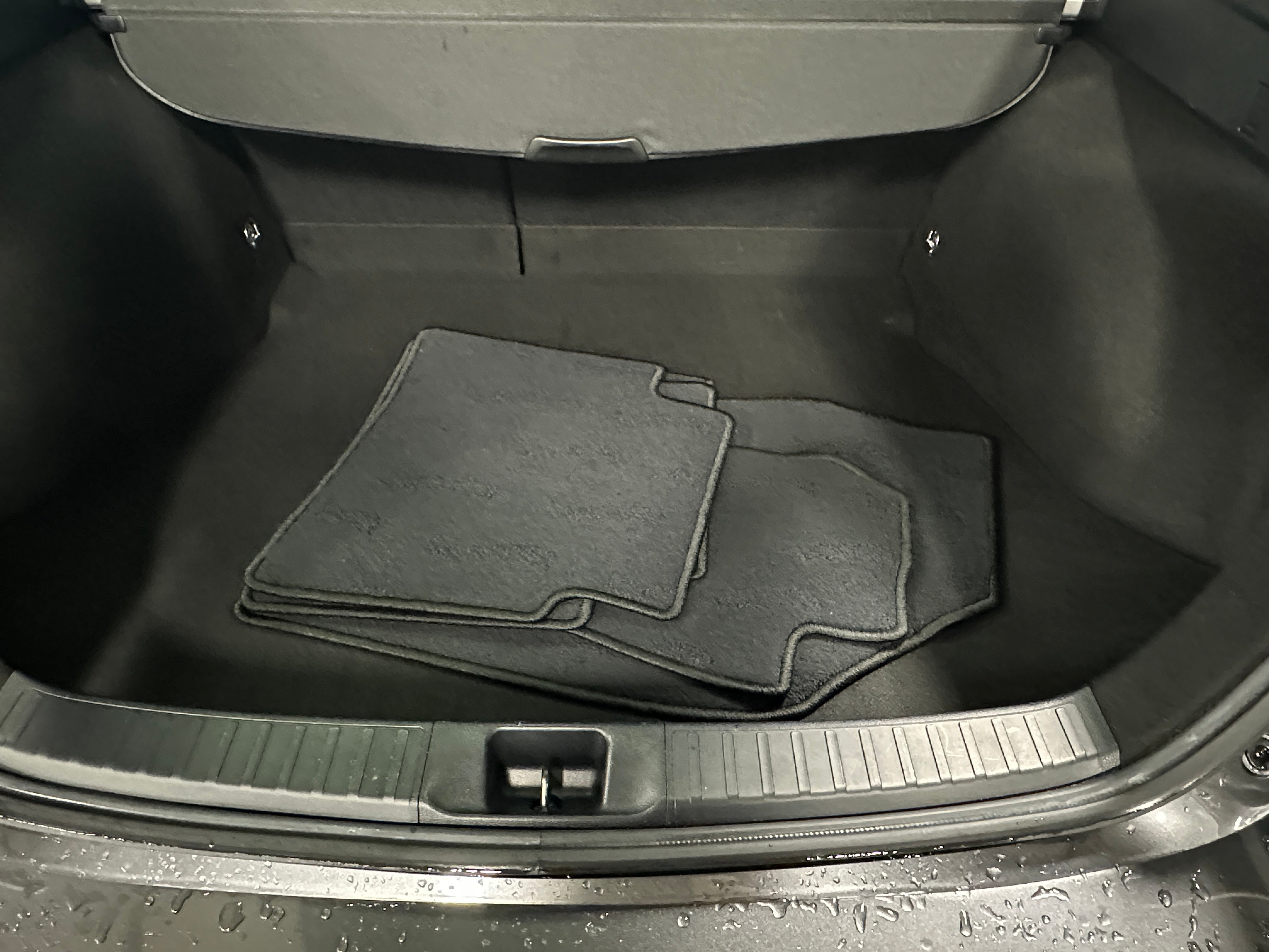 2018 Toyota Prius Four 6
