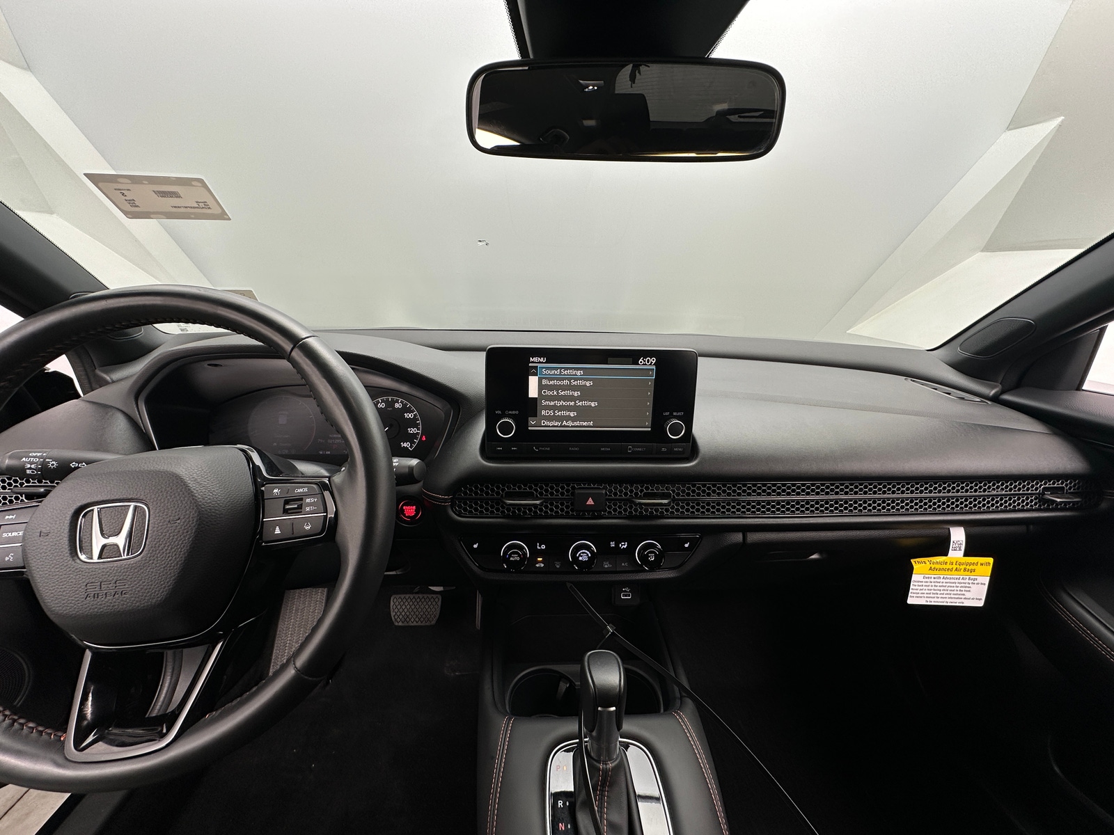 Thumbnail: 2023 Honda HR-V - 3