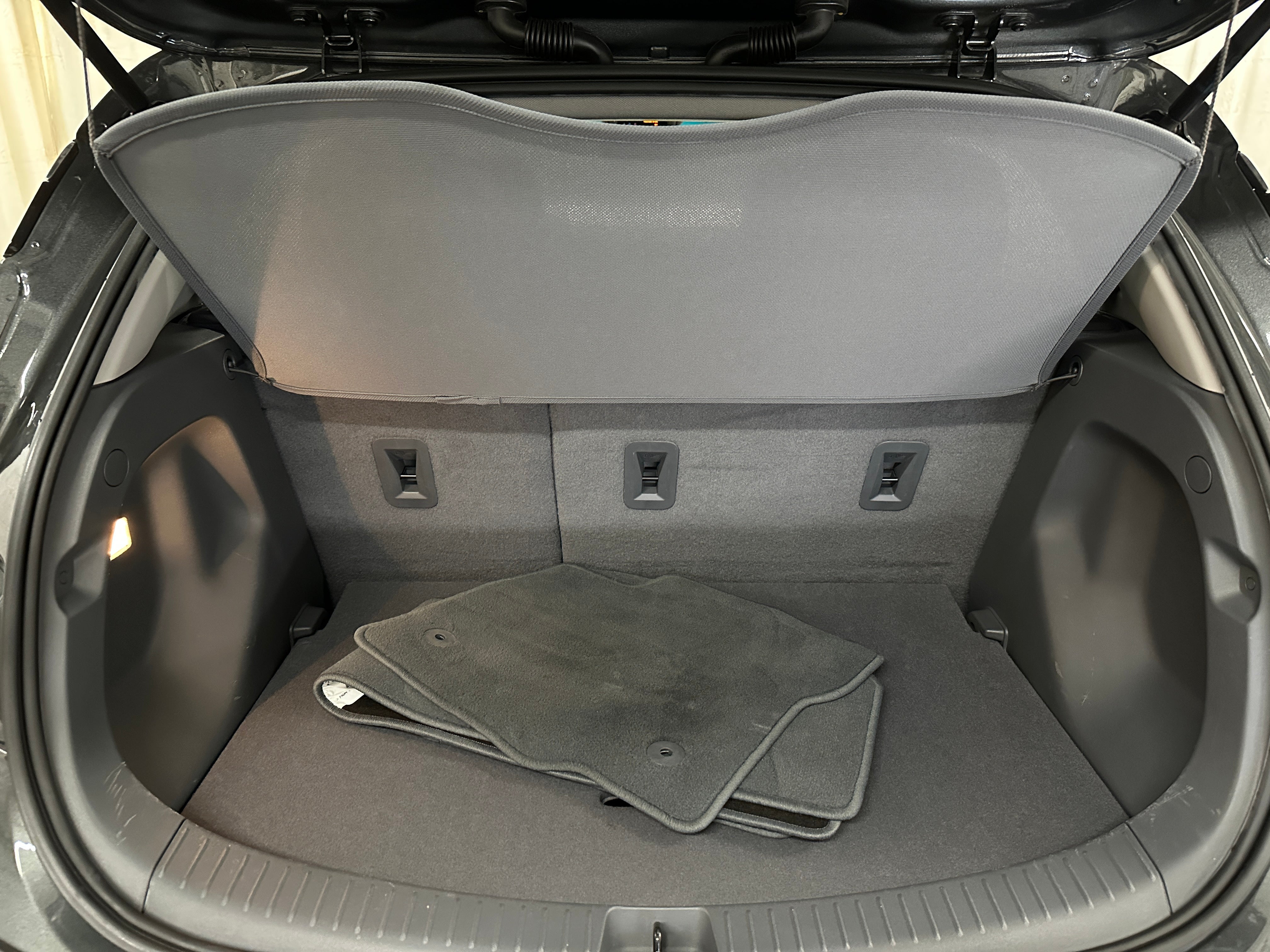2018 Chevrolet Bolt EV Premier 6
