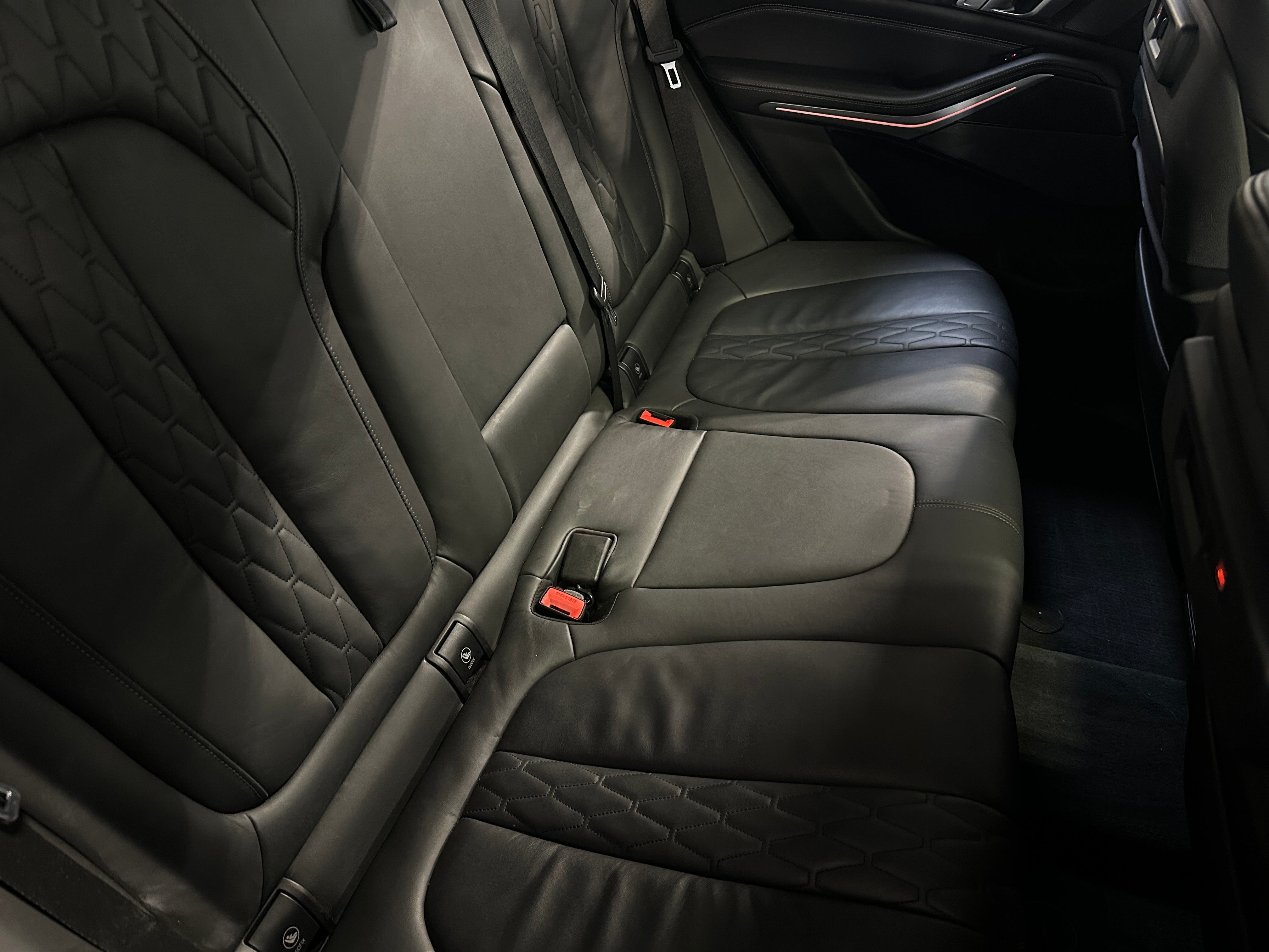 2019 BMW X5 xDrive50i 5
