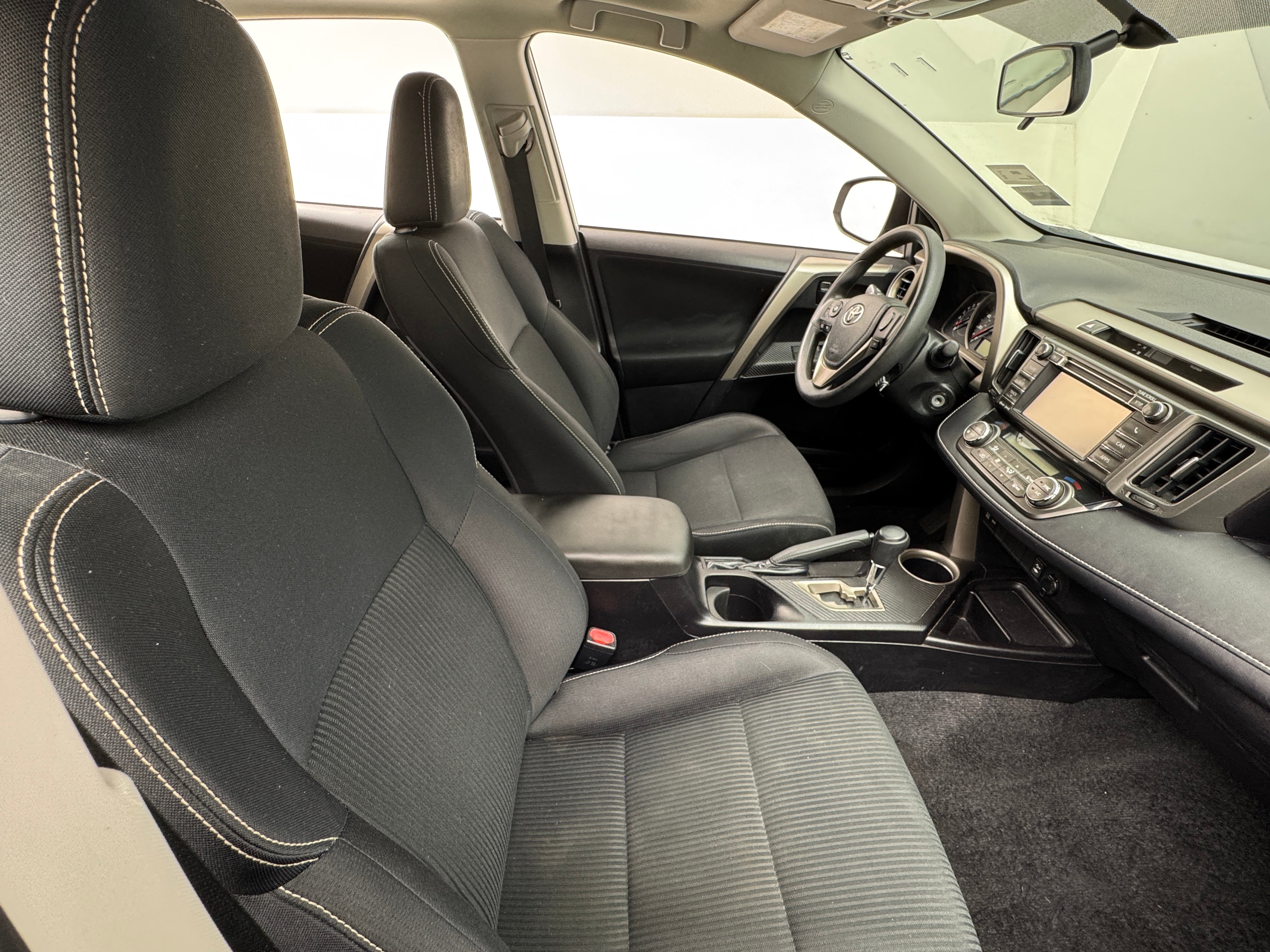2013 Toyota RAV4 XLE 2