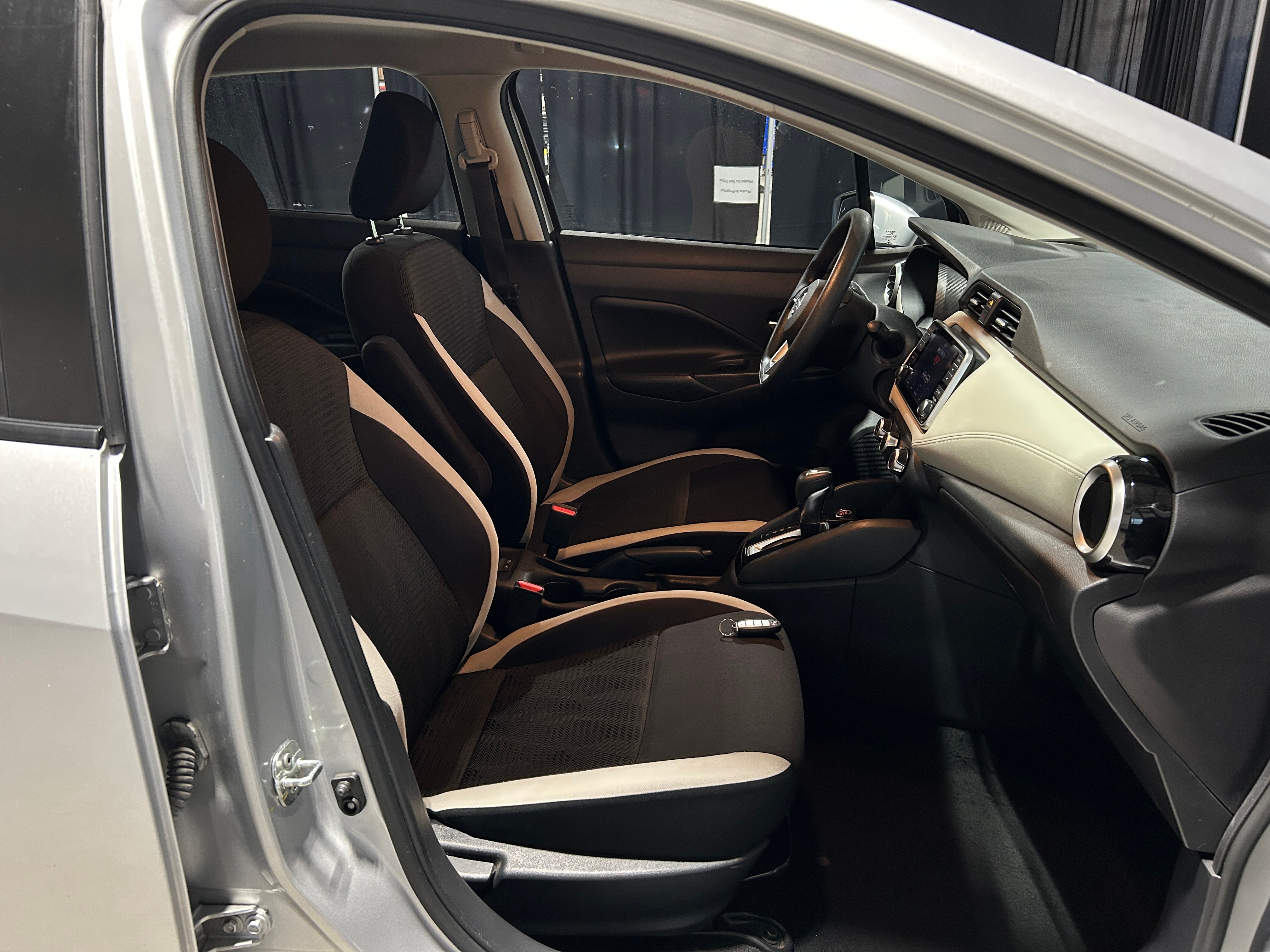 2020 Nissan Versa SV 2
