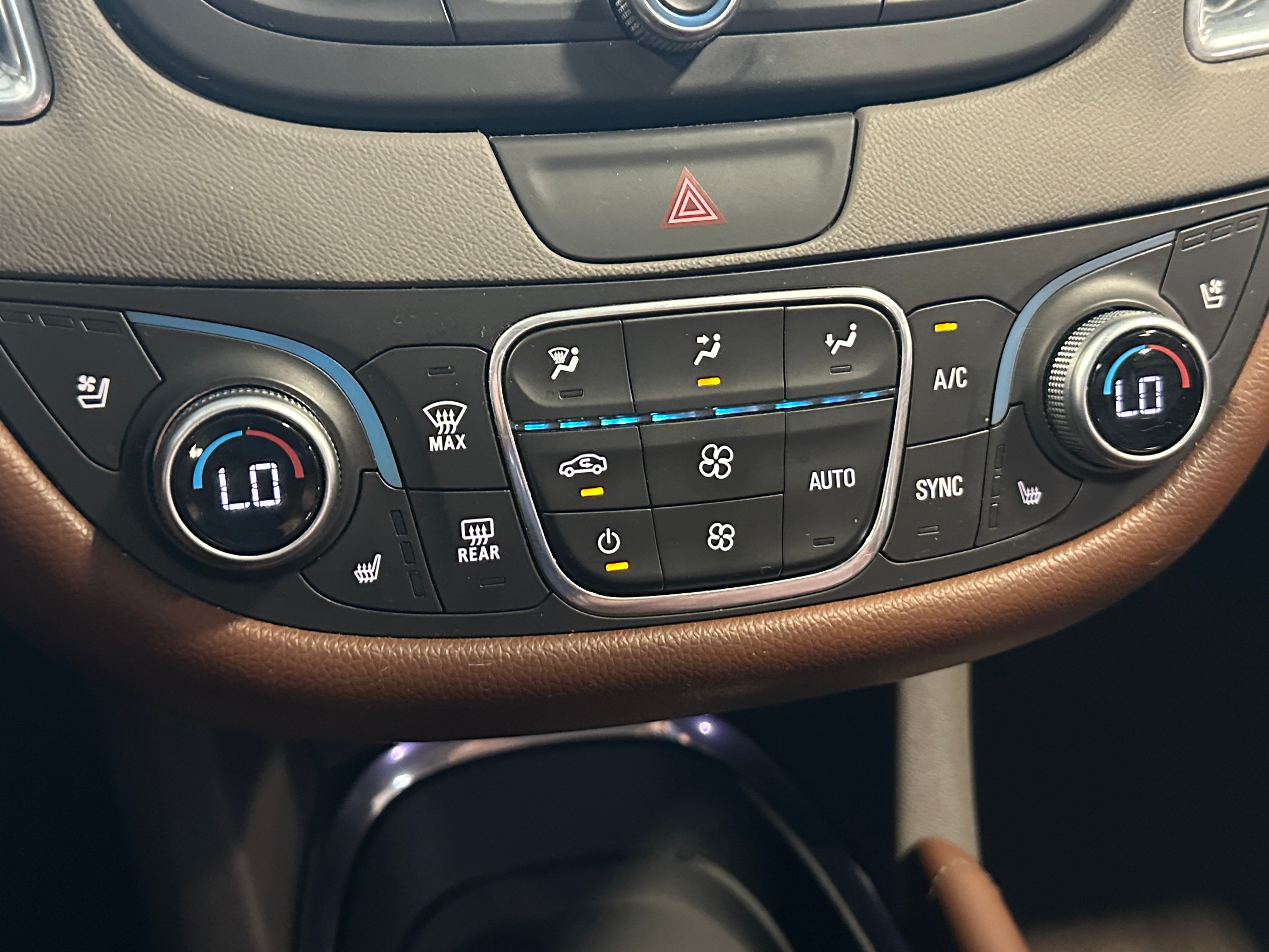 2018 Chevrolet Malibu Premier 3